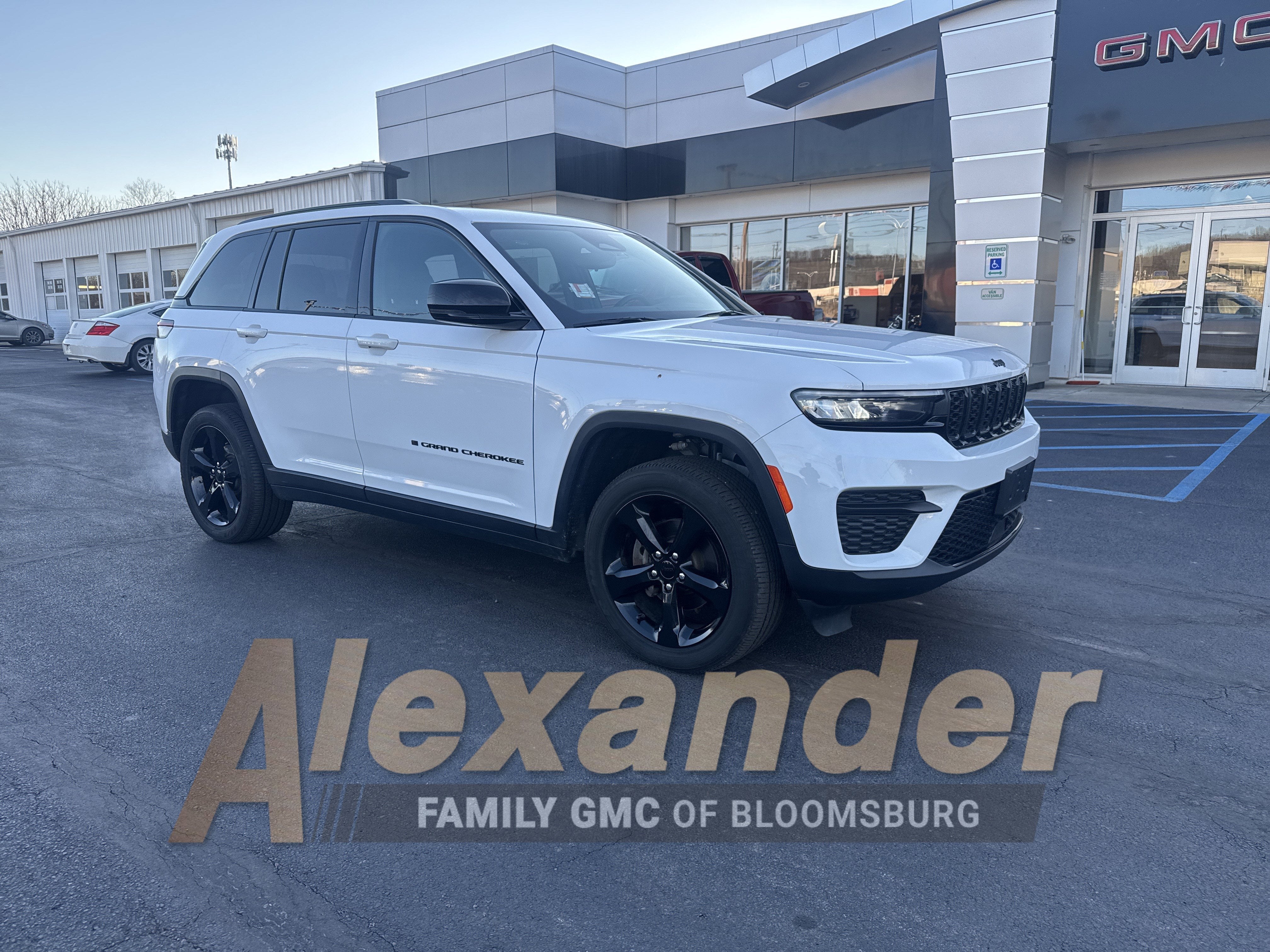 2023 Jeep Grand Cherokee Altitude