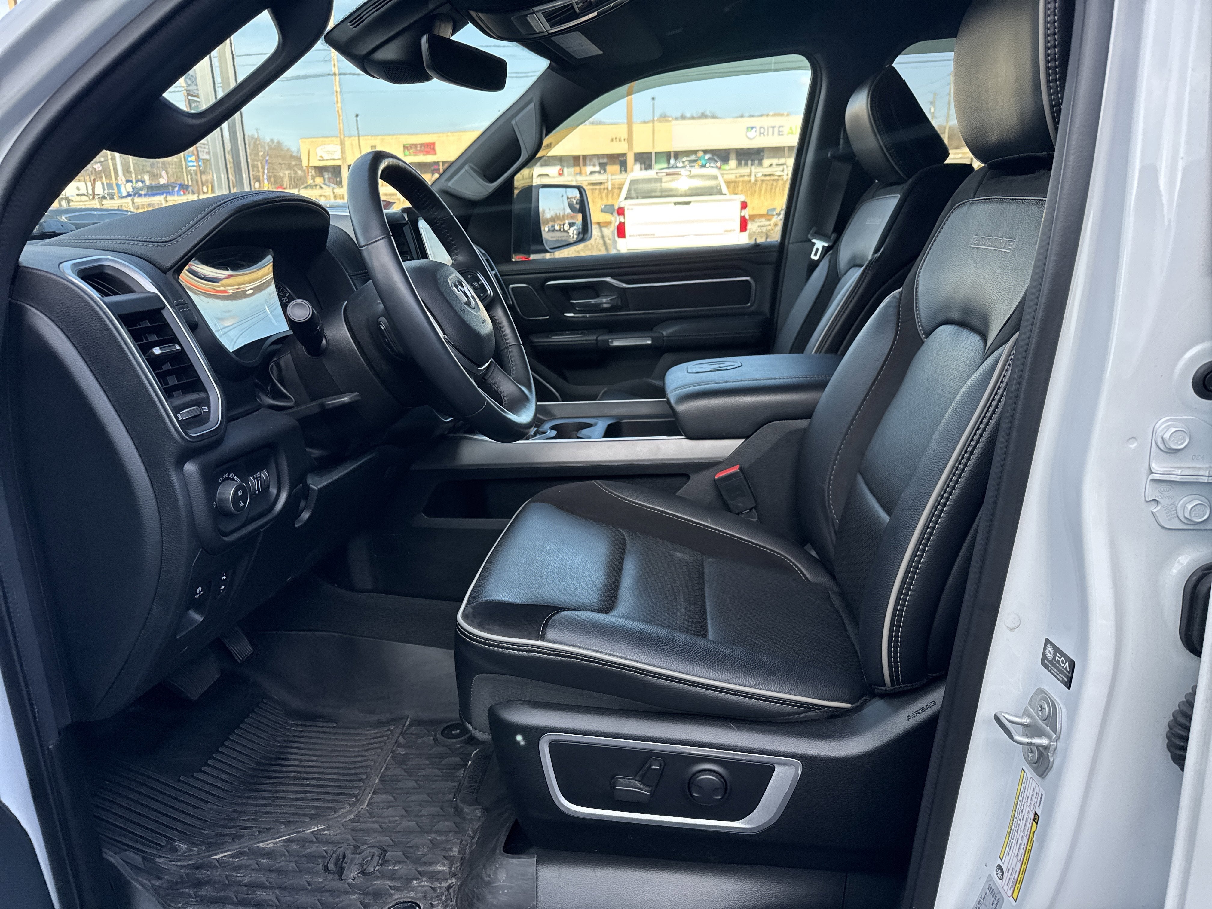 2023 RAM 1500 Laramie