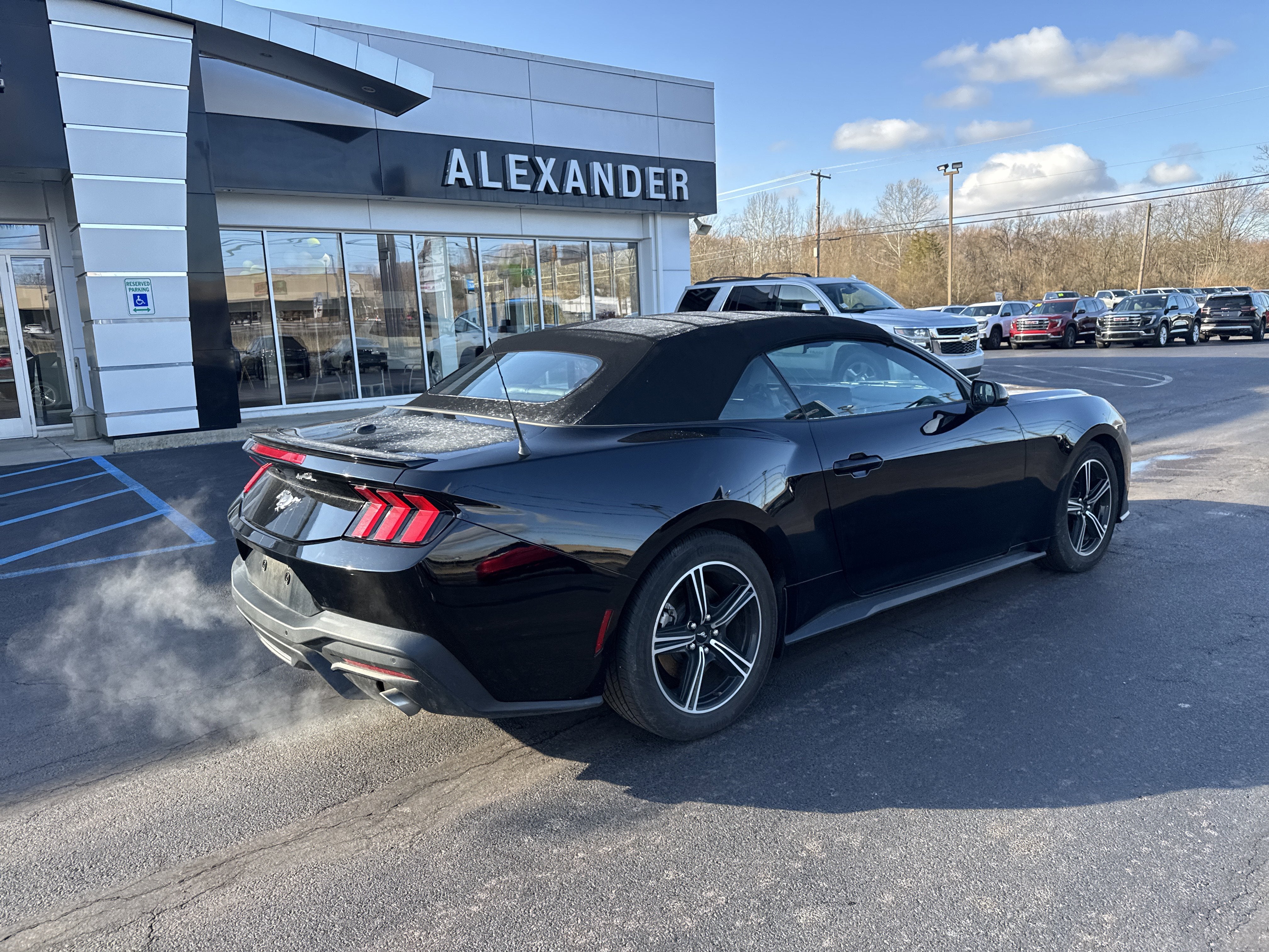 2025 Ford Mustang EcoBoost