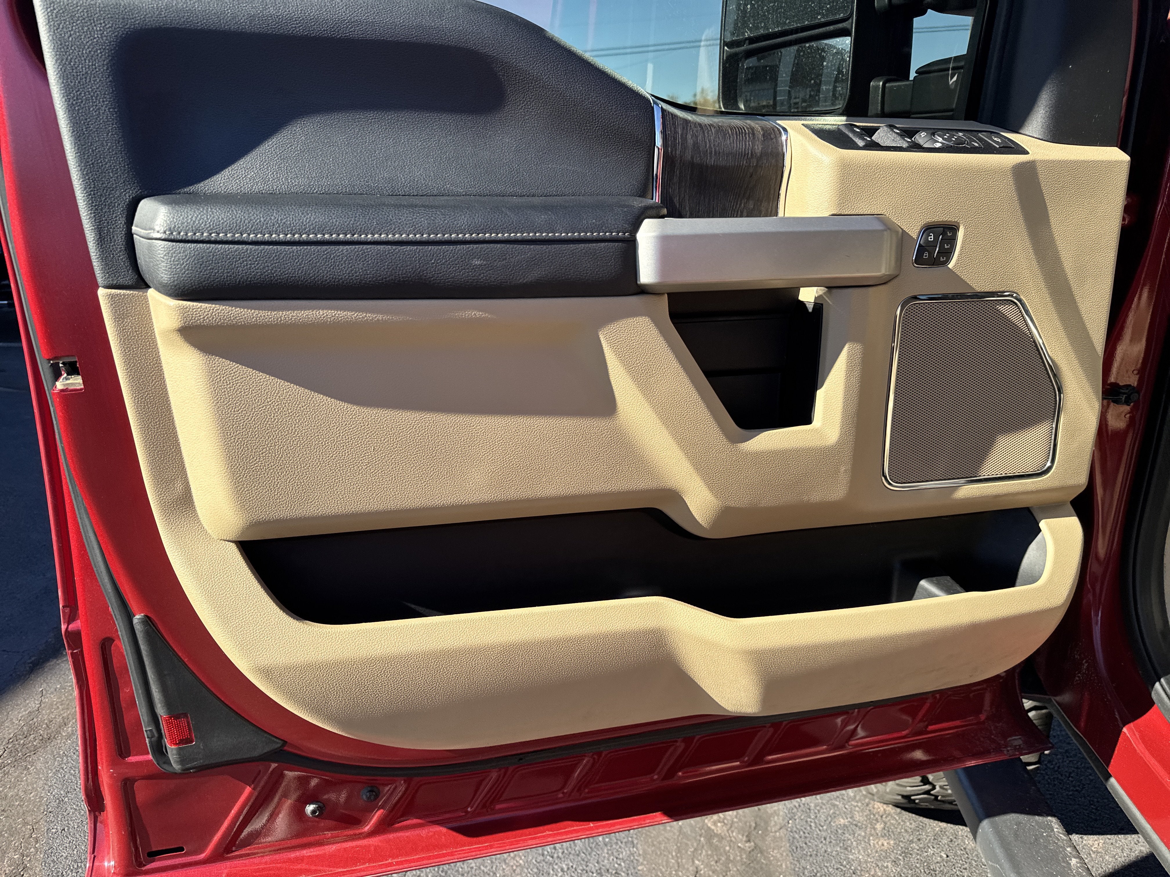 2020 Ford F-250 LARIAT