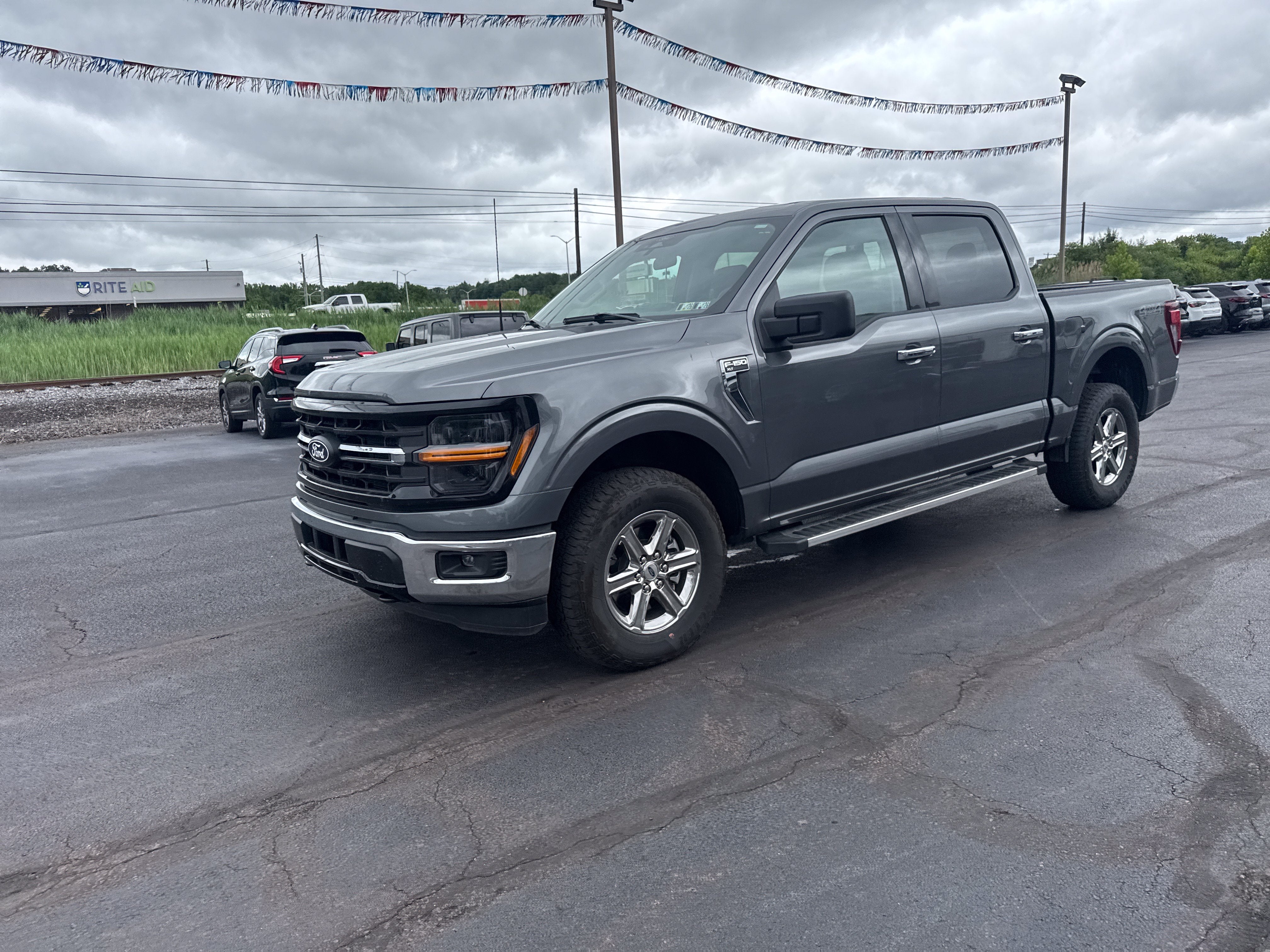 2025 Ford F-150 XLT
