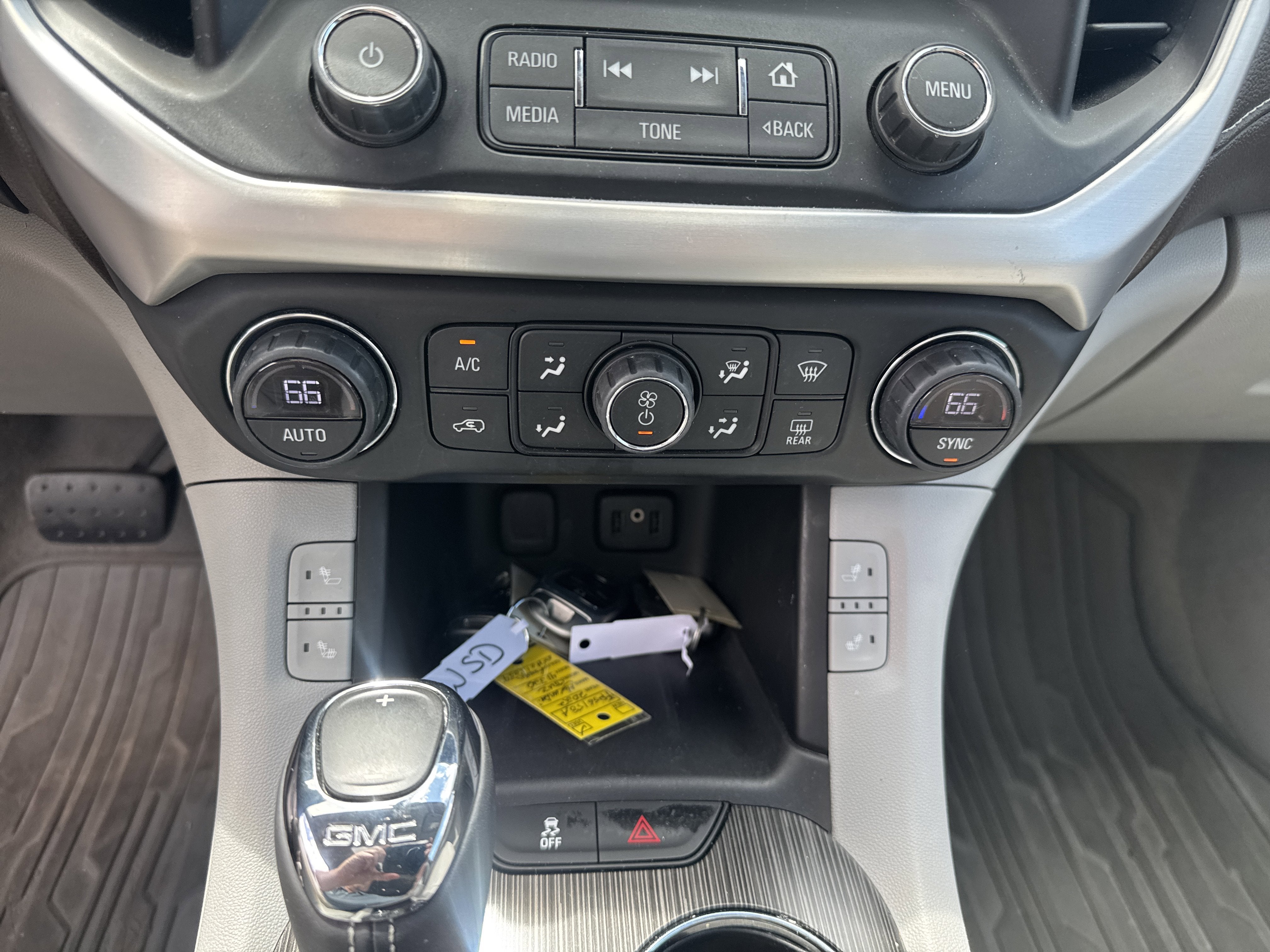 2018 GMC Acadia SLT