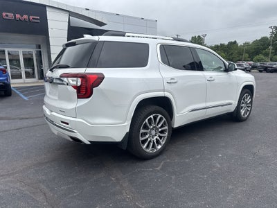 2023 GMC Acadia Denali