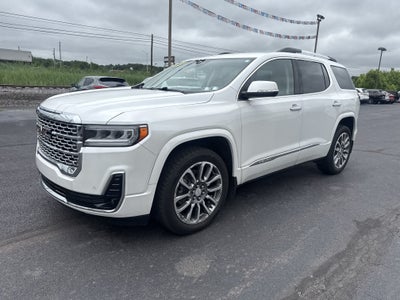 2023 GMC Acadia Denali