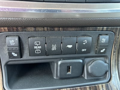 2016 GMC Acadia Denali