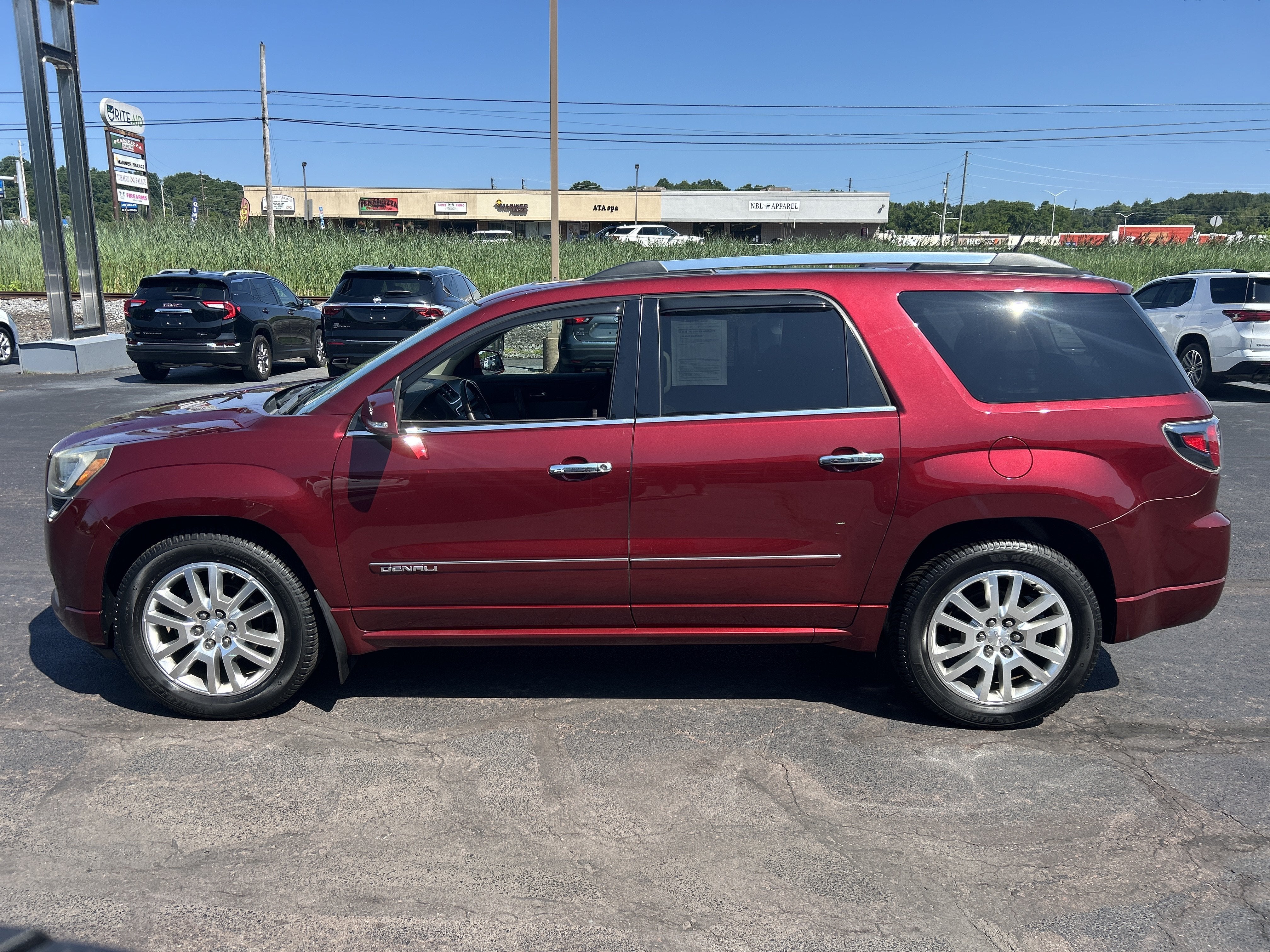 2016 GMC Acadia Denali