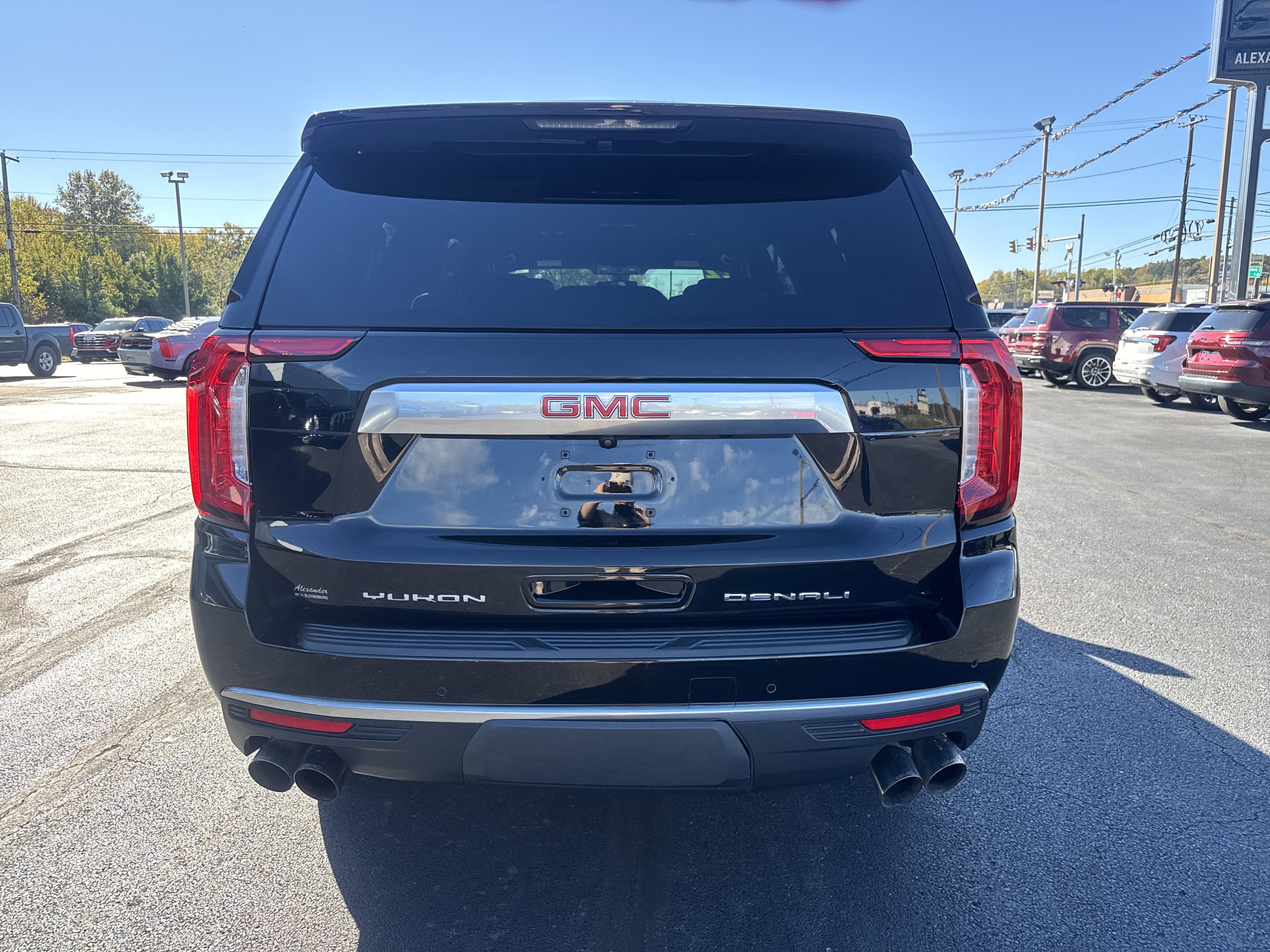 2022 GMC Yukon XL Denali