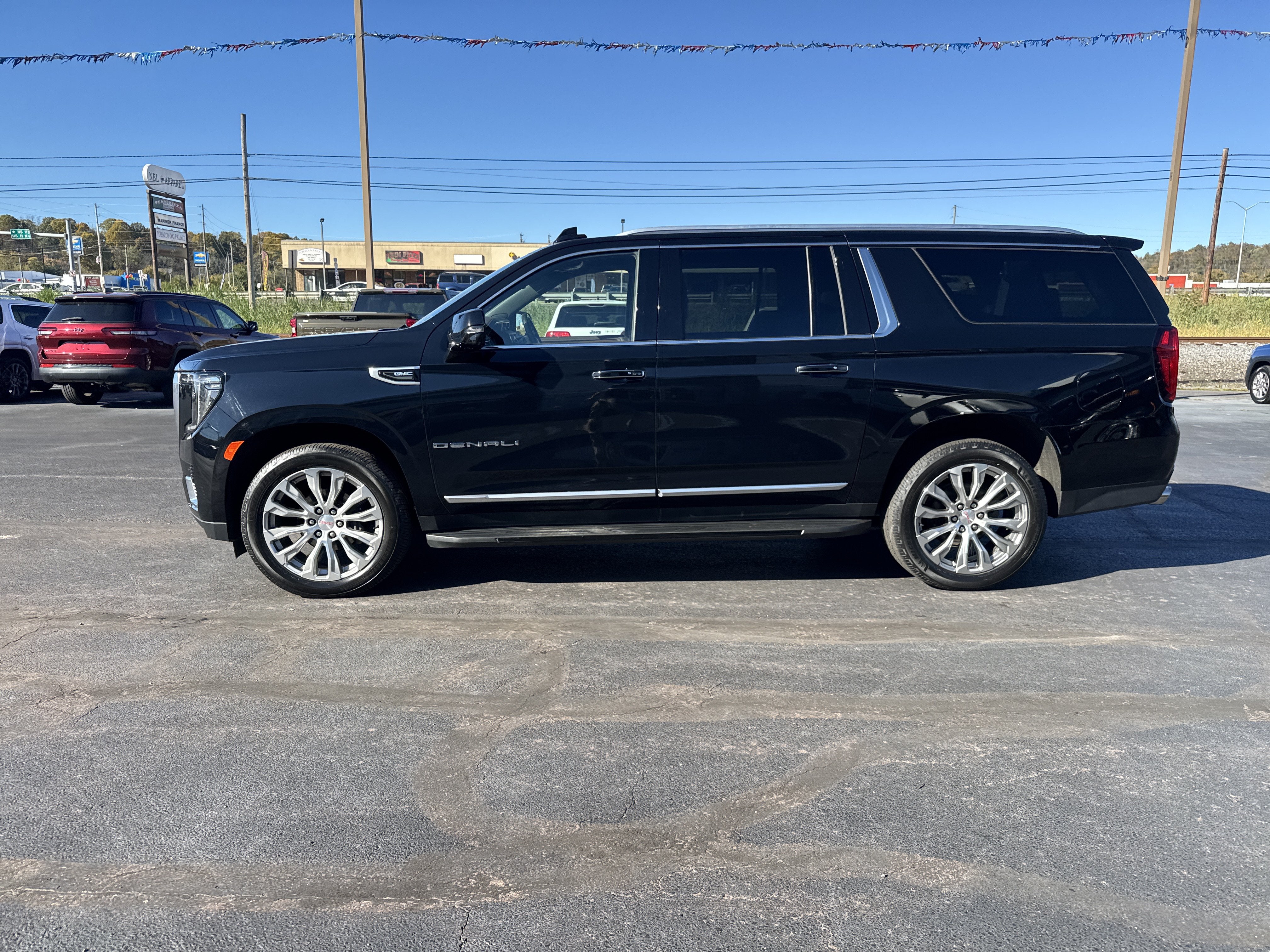 2022 GMC Yukon XL Denali