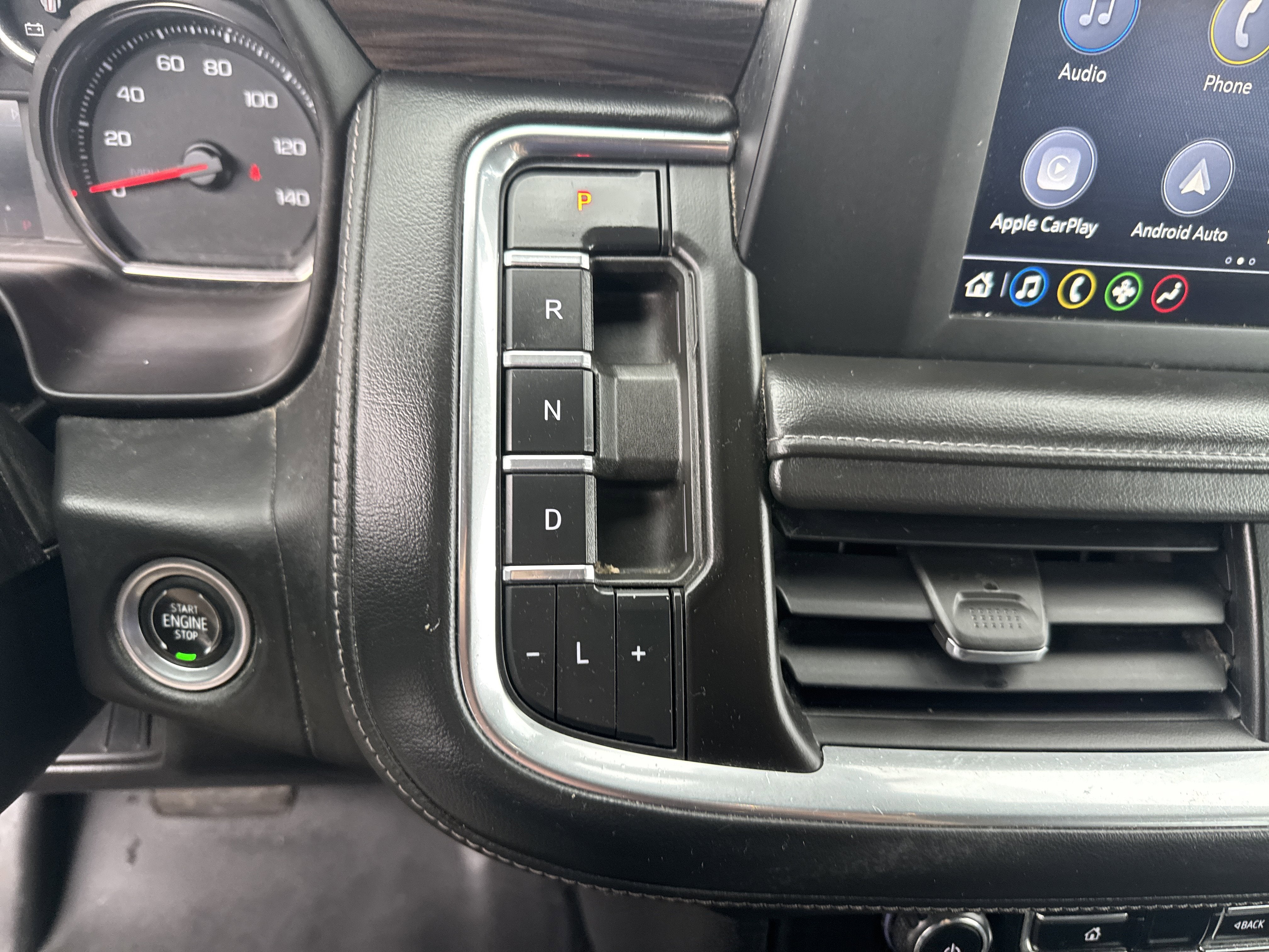 2022 Chevrolet Tahoe LS