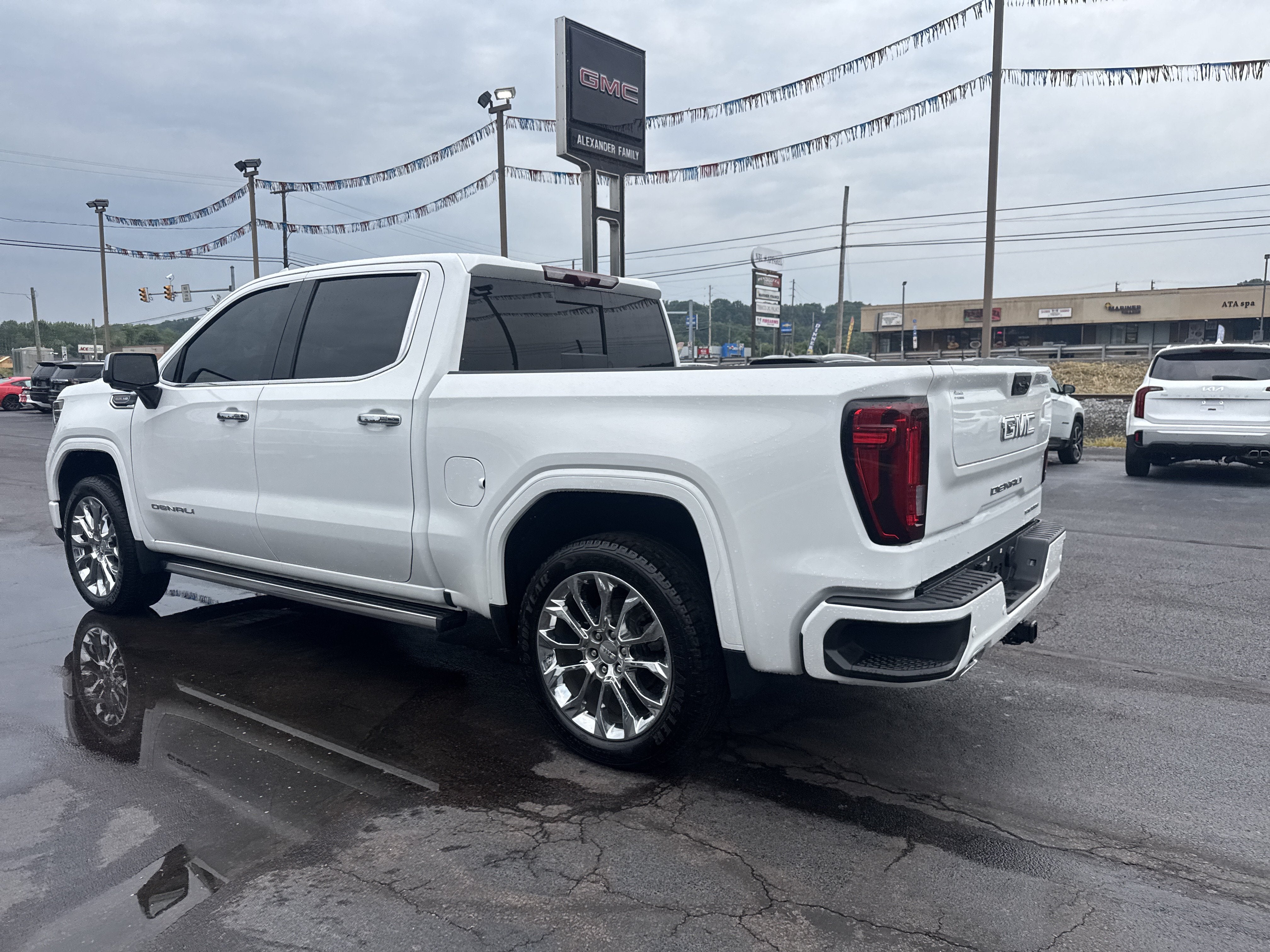 2024 GMC Sierra 1500 Denali