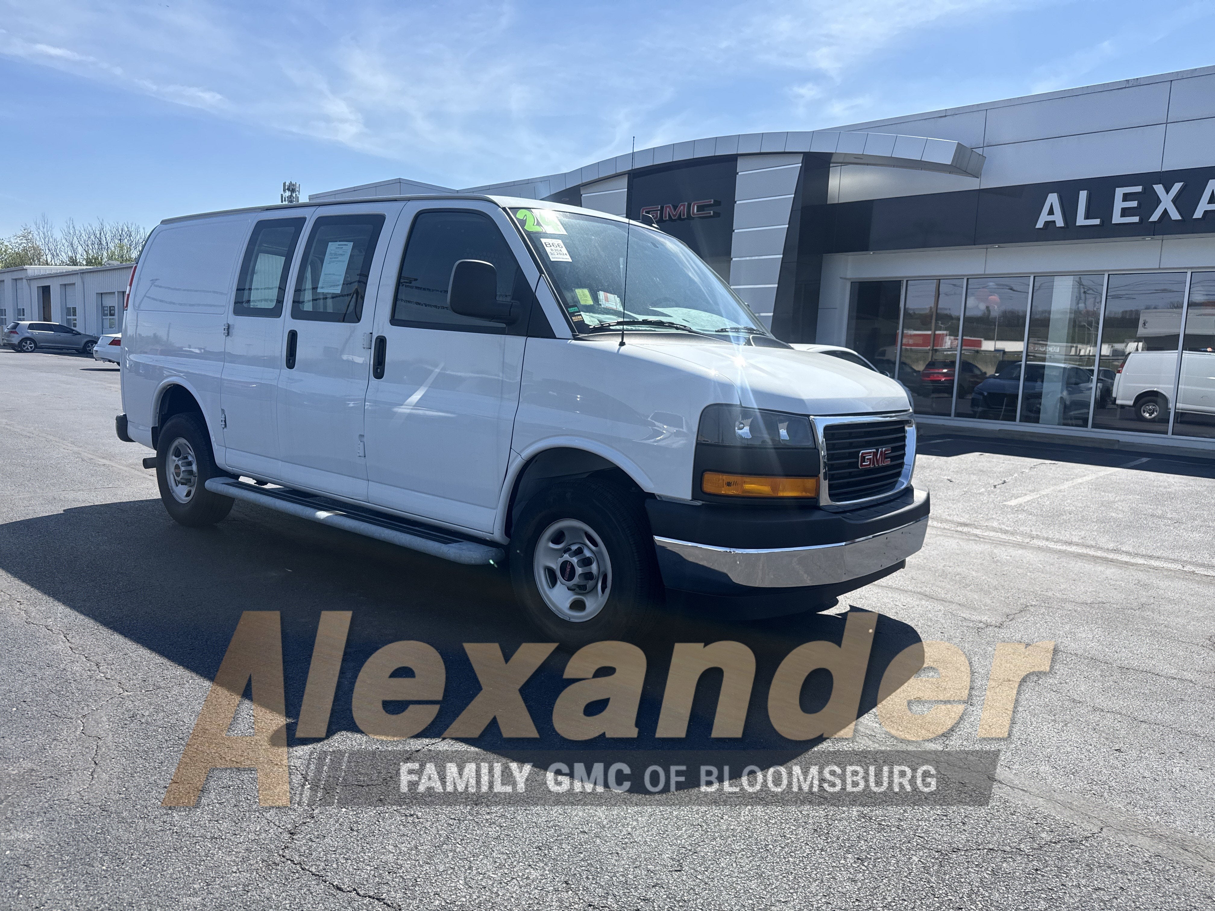 2024 GMC Savana Cargo 2500 Work Van