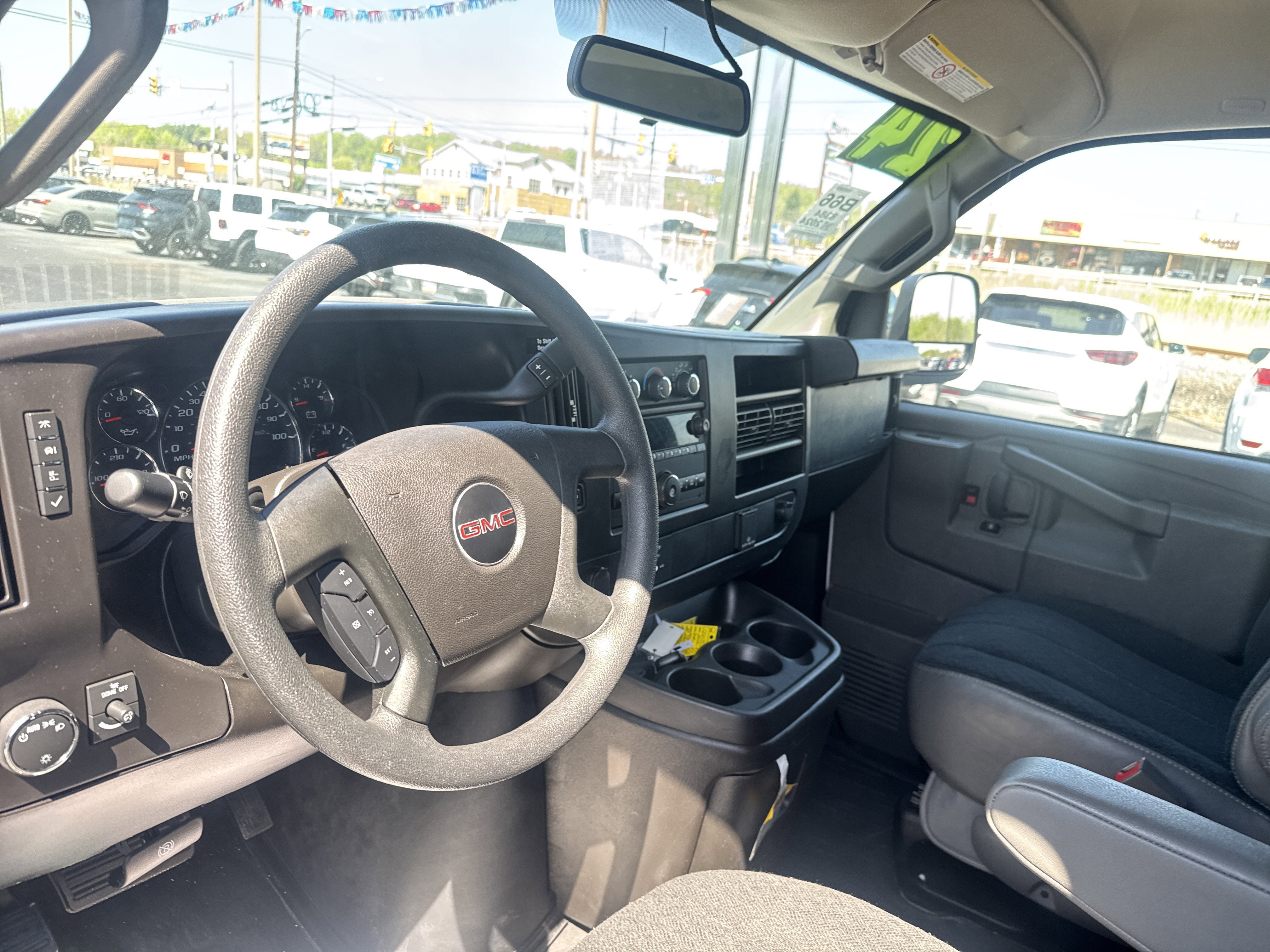 2024 GMC Savana Cargo 2500 Work Van