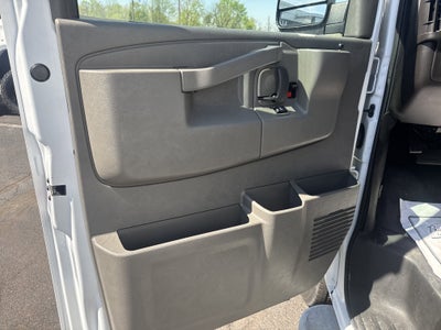 2024 GMC Savana Cargo 2500 Work Van