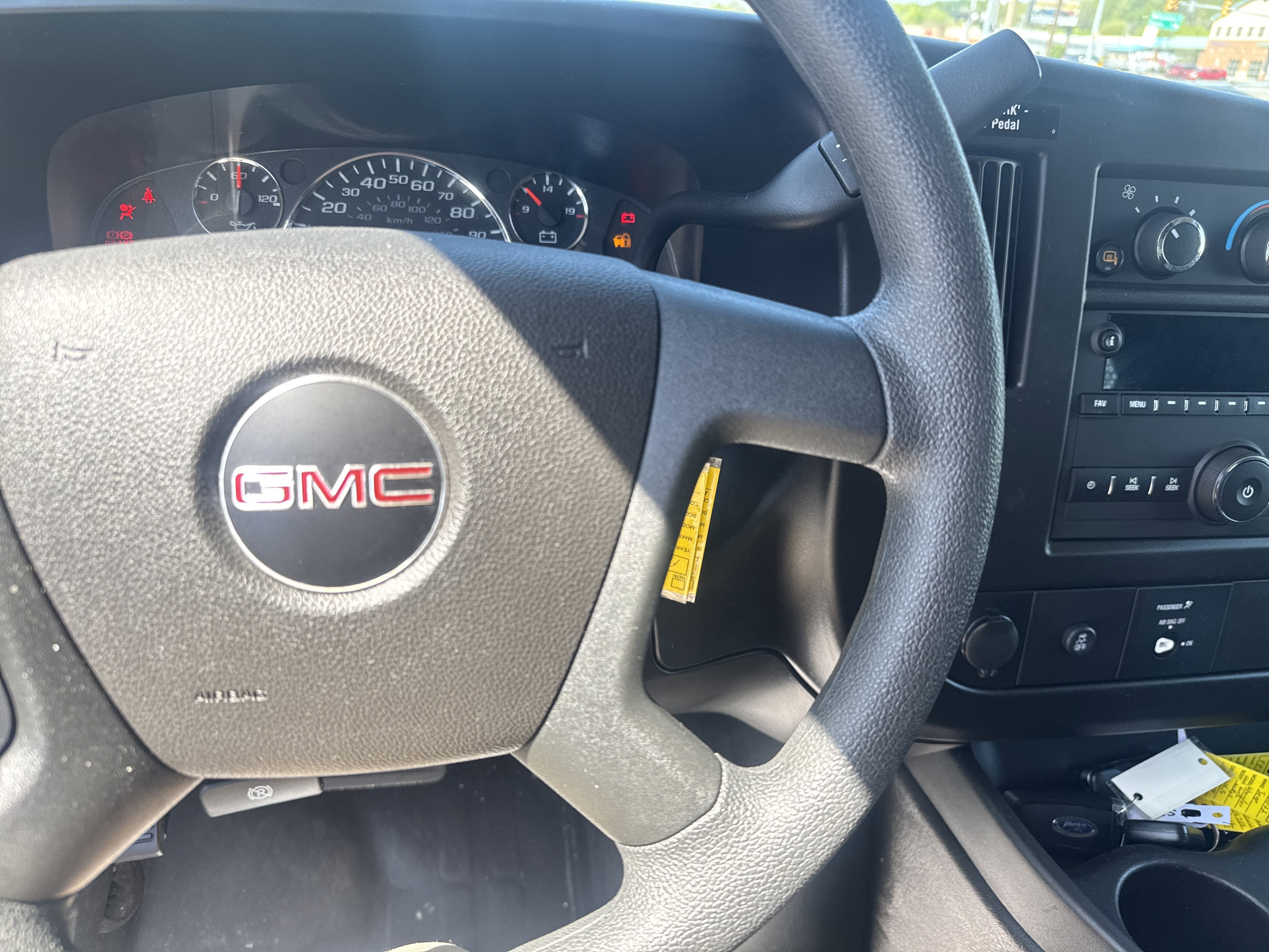 2024 GMC Savana Cargo 2500 Work Van