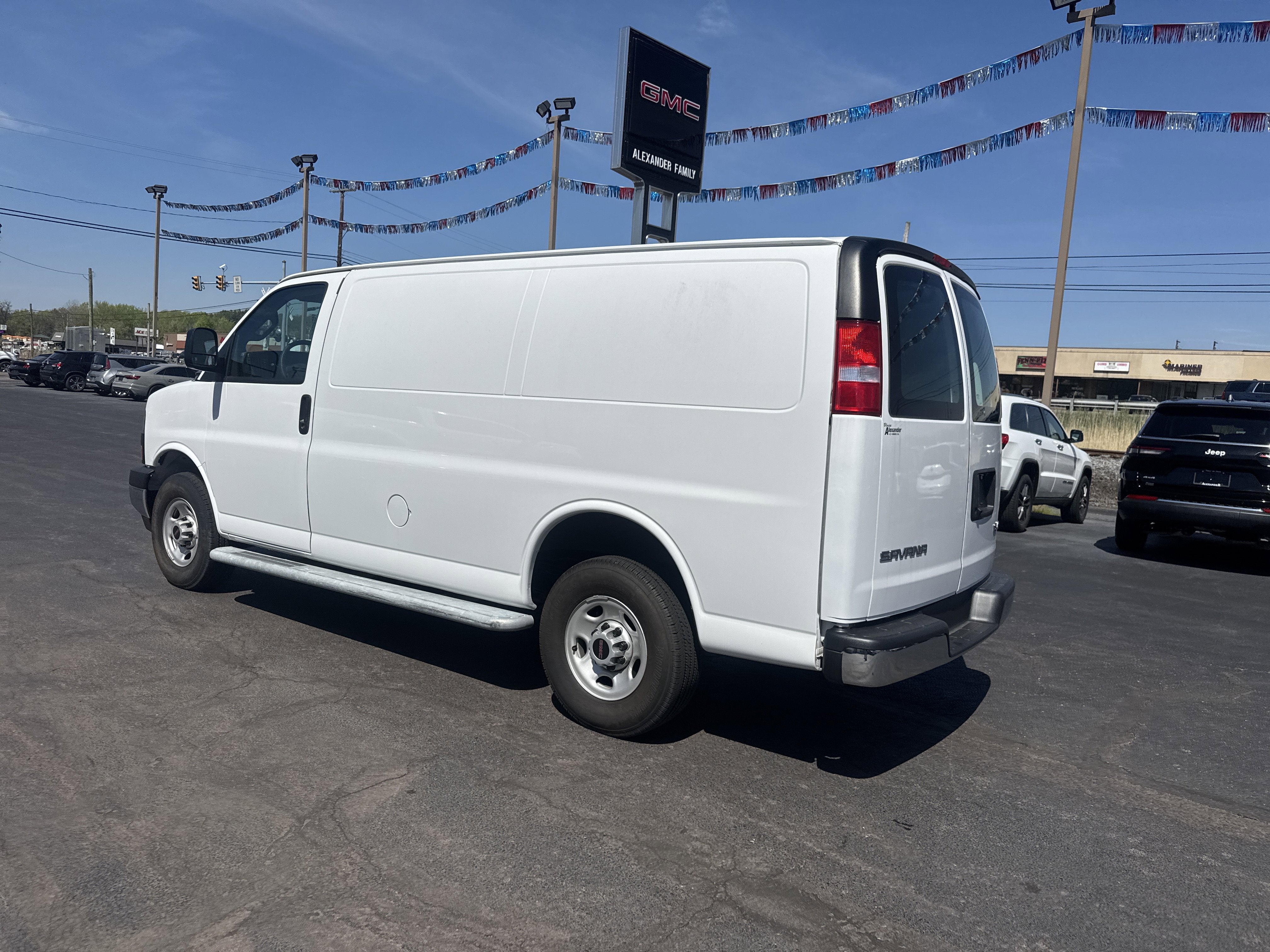 2024 GMC Savana Cargo 2500 Work Van