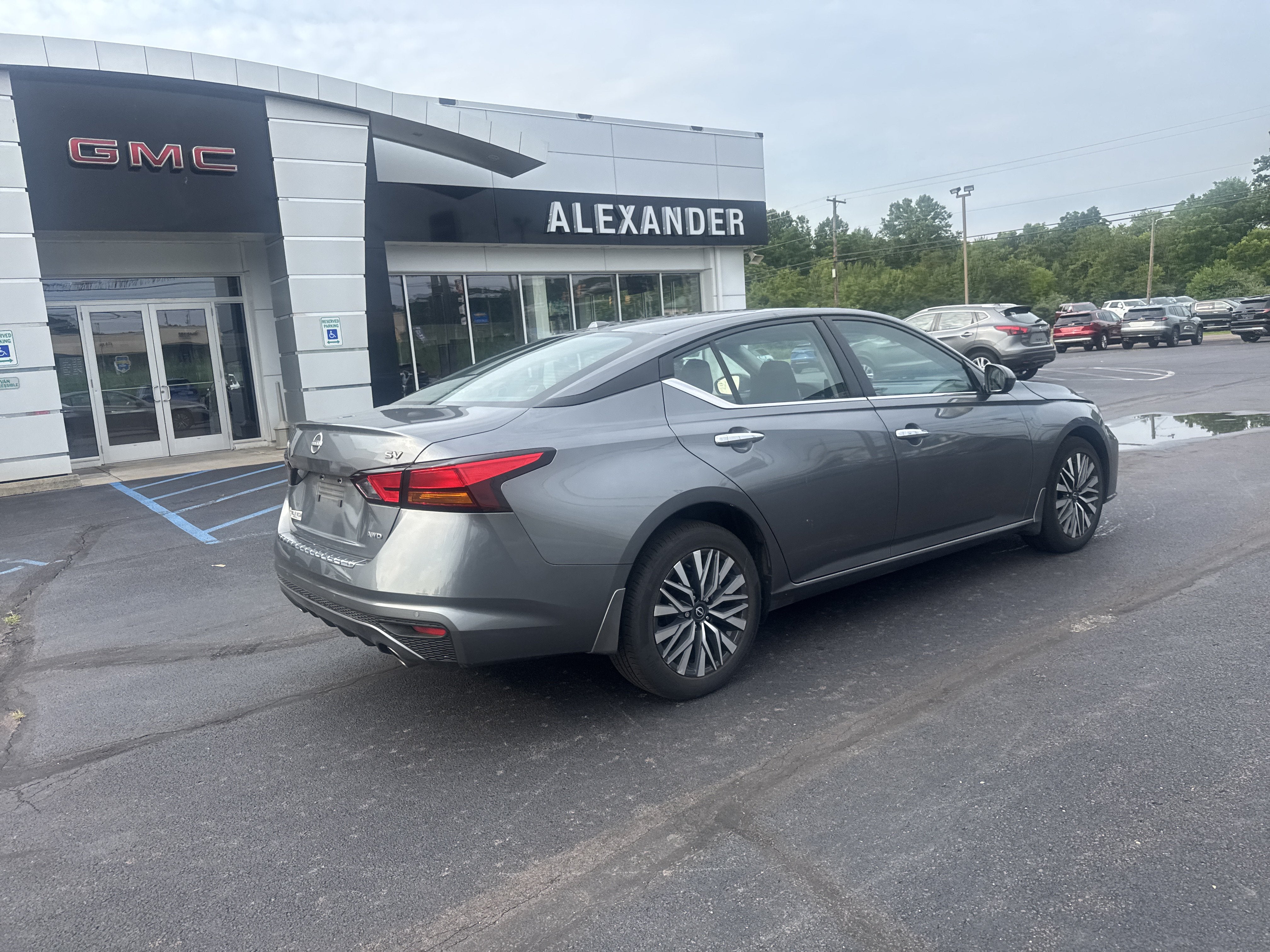 2023 Nissan Altima 2.5 SV