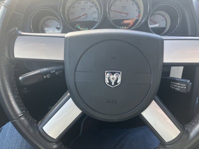 2010 Dodge Challenger SE