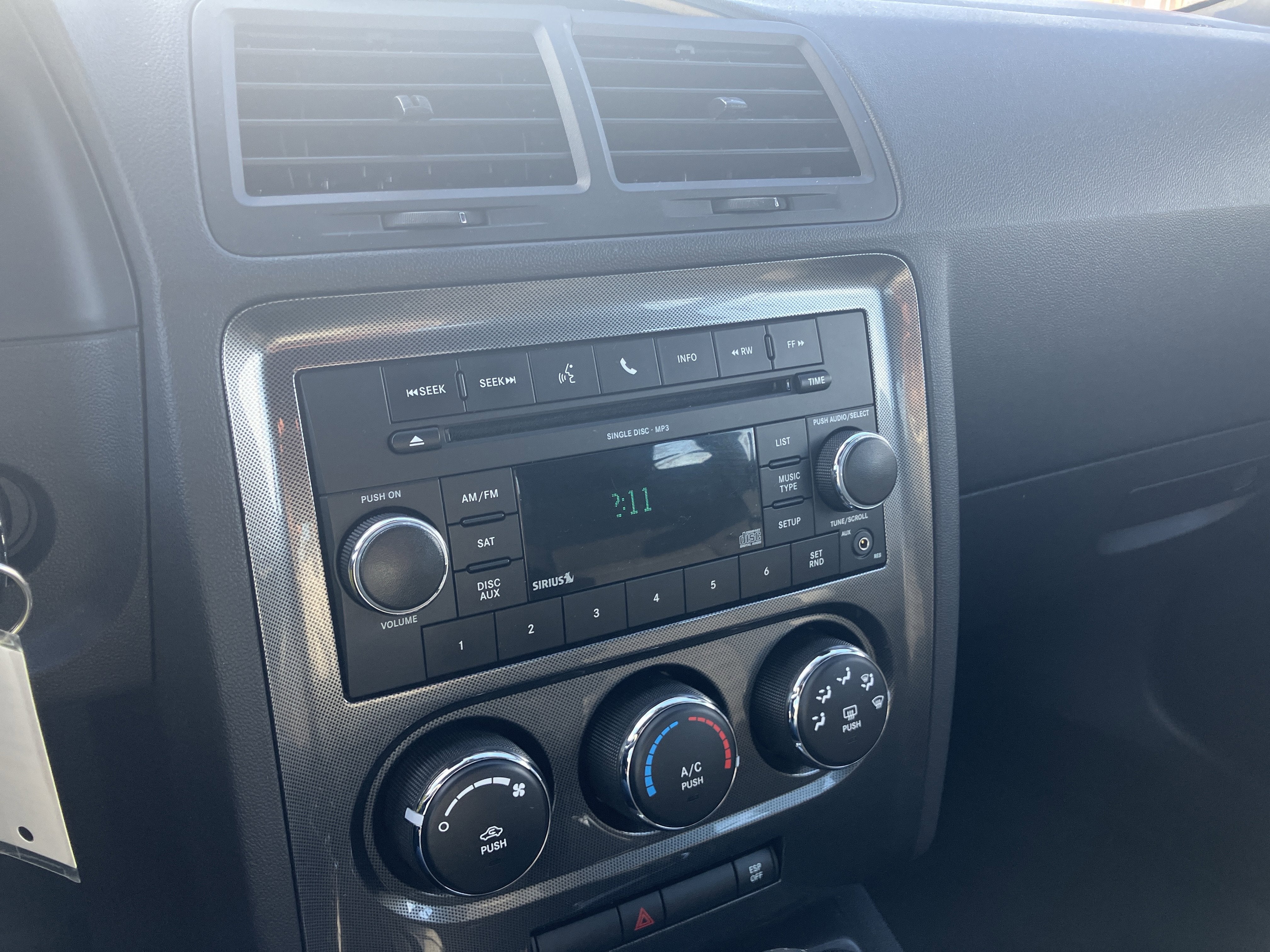 2010 Dodge Challenger SE