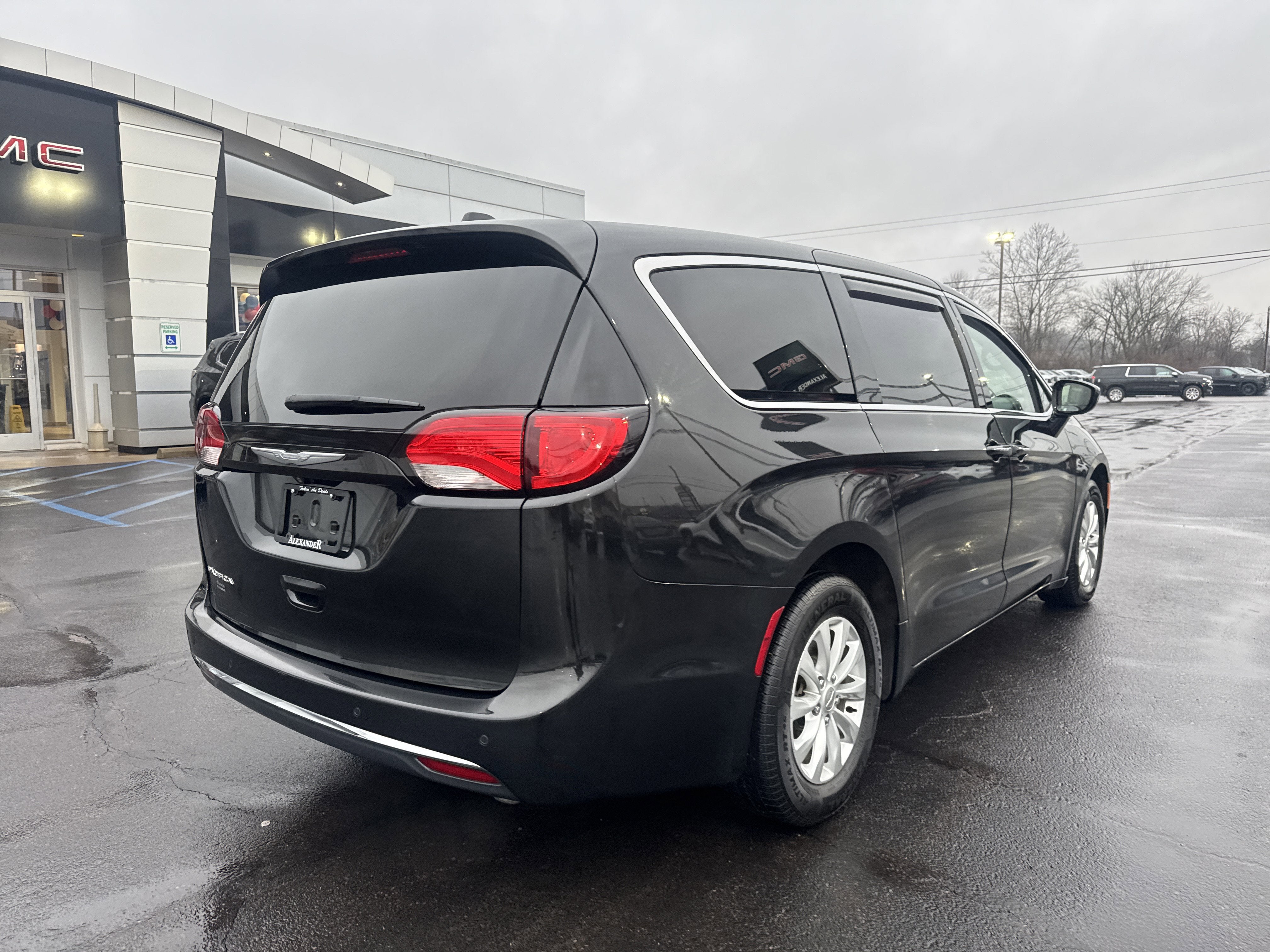 2018 Chrysler Pacifica Touring Plus