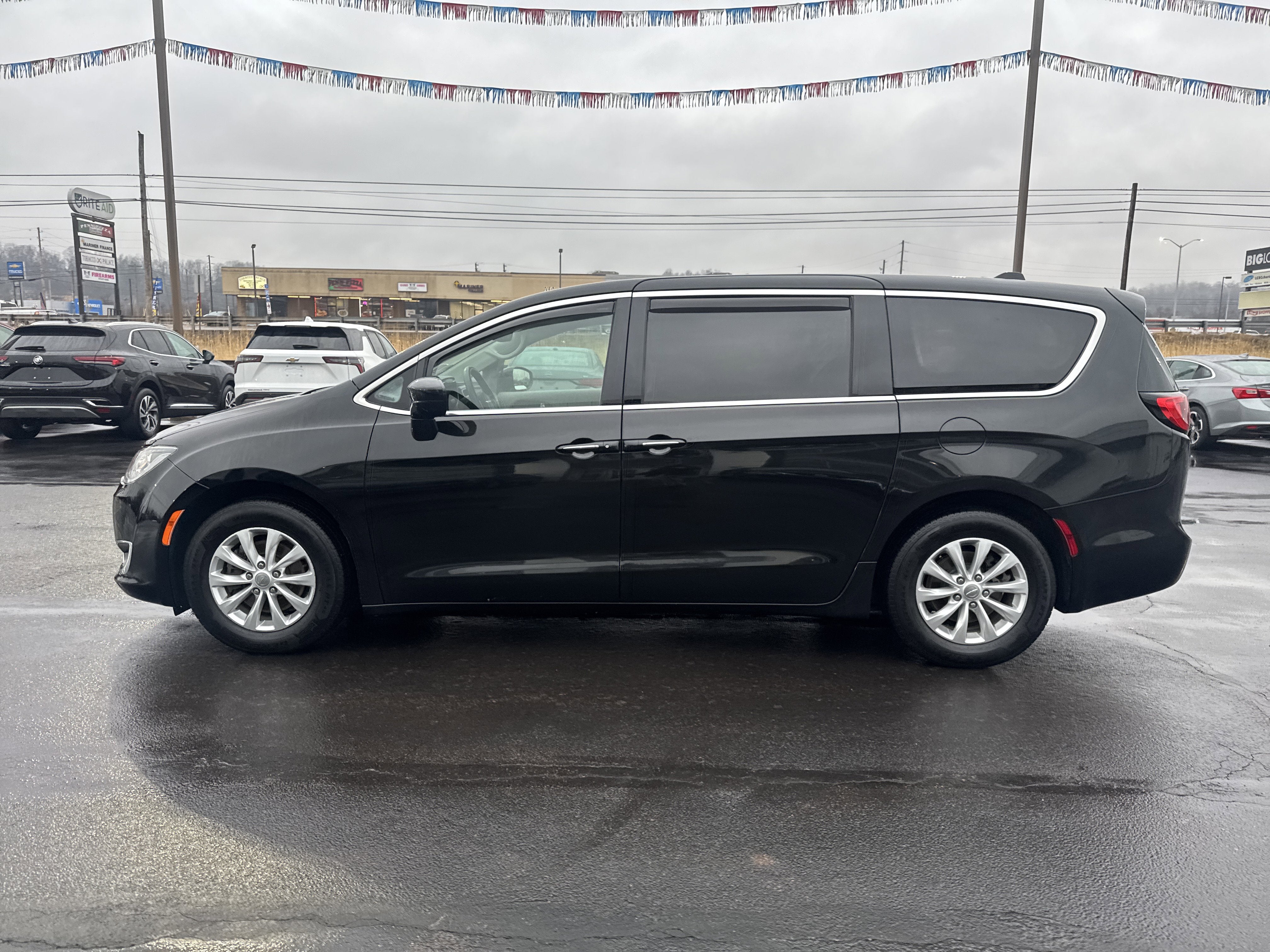 2018 Chrysler Pacifica Touring Plus