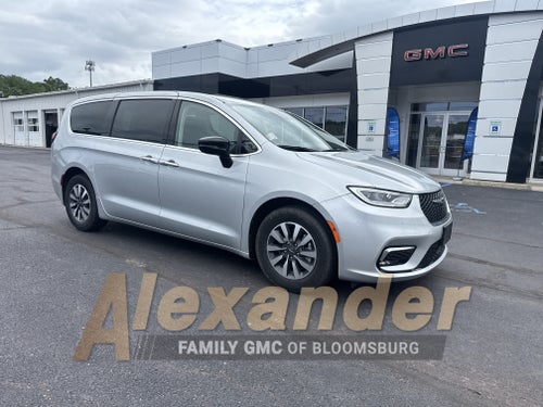 2024 Chrysler Pacifica Hybrid Select