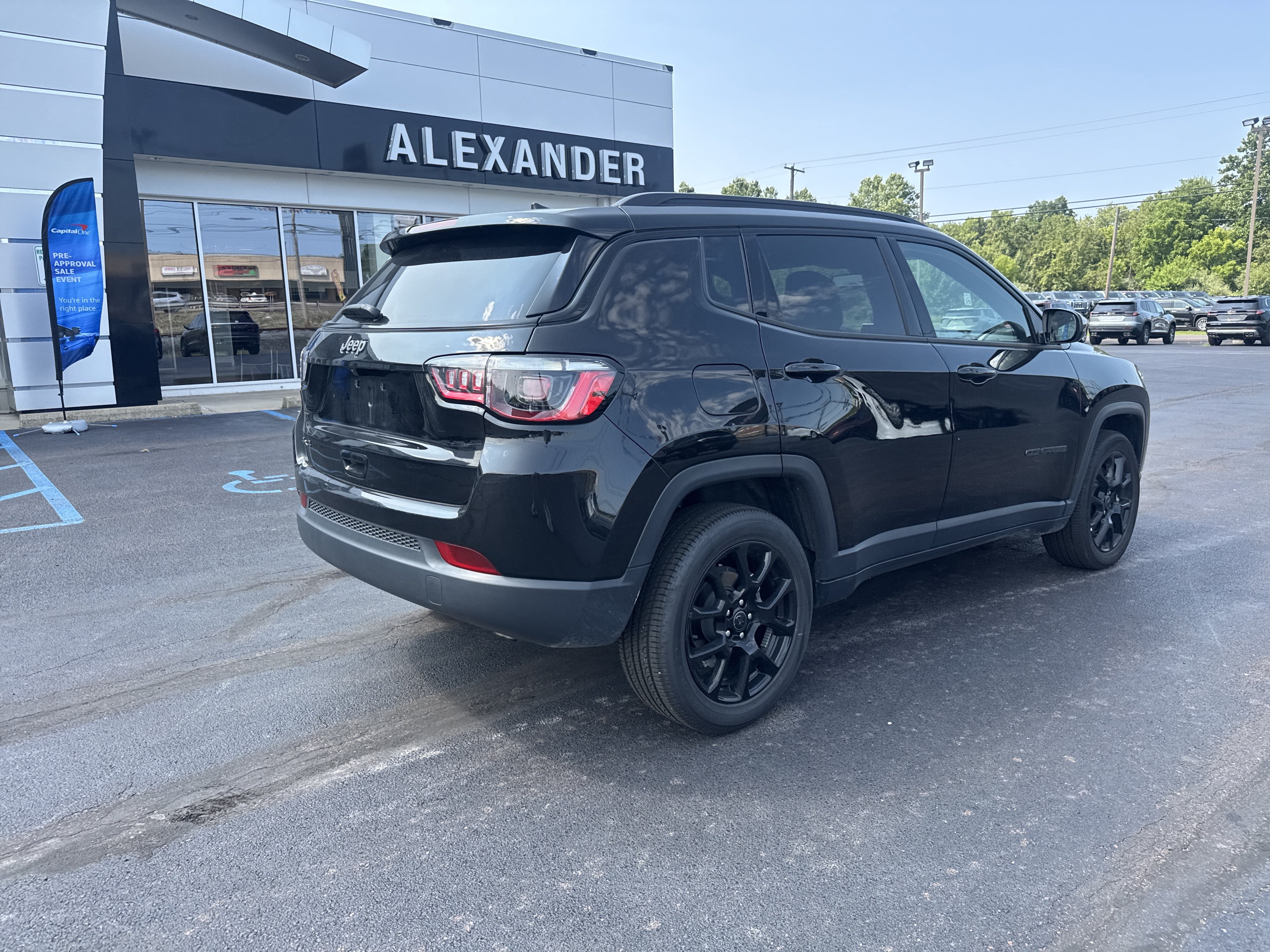 2025 Jeep Compass Latitude