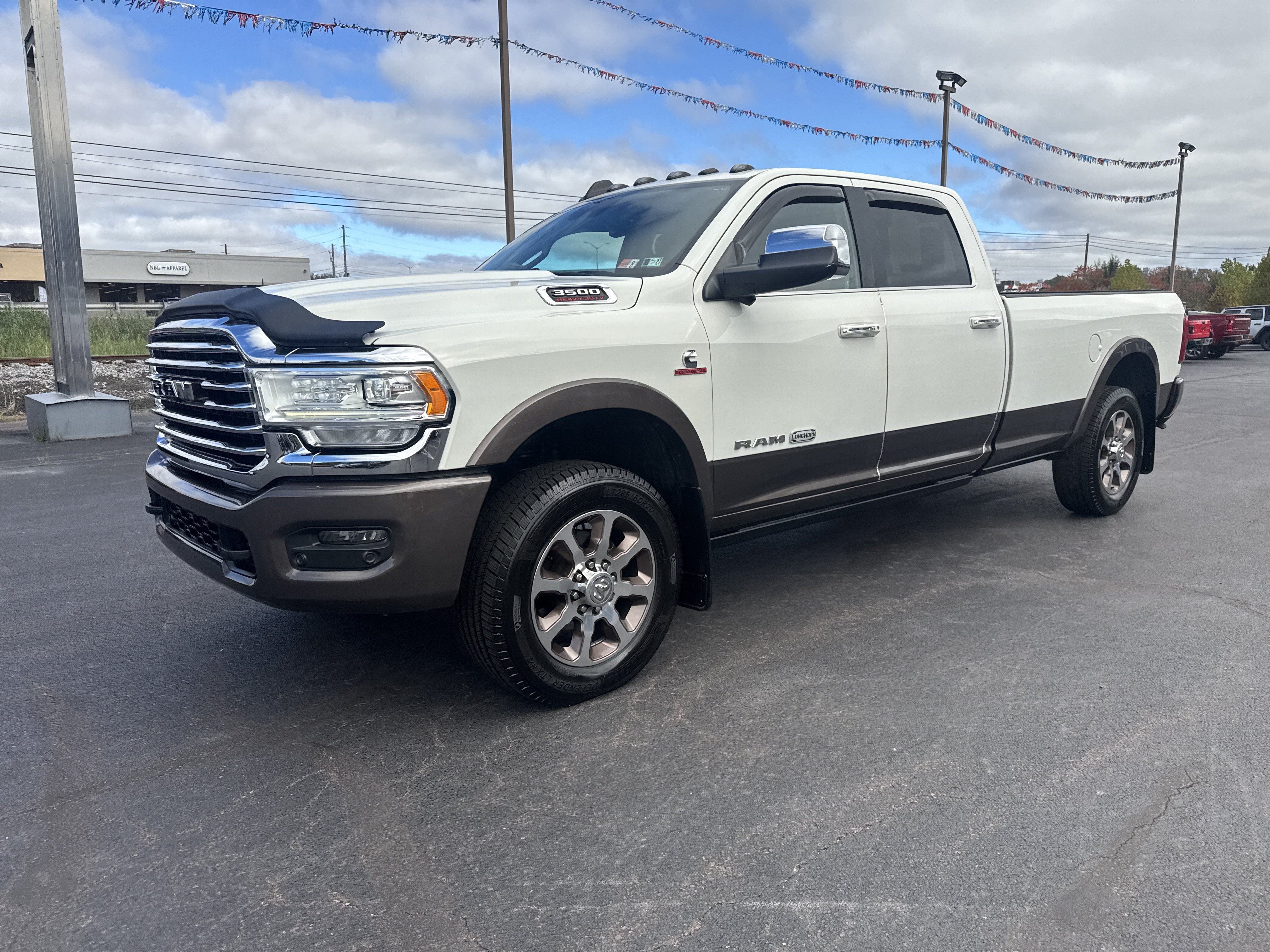 2019 RAM 3500 Longhorn Crew Cab 4x4 8' Box