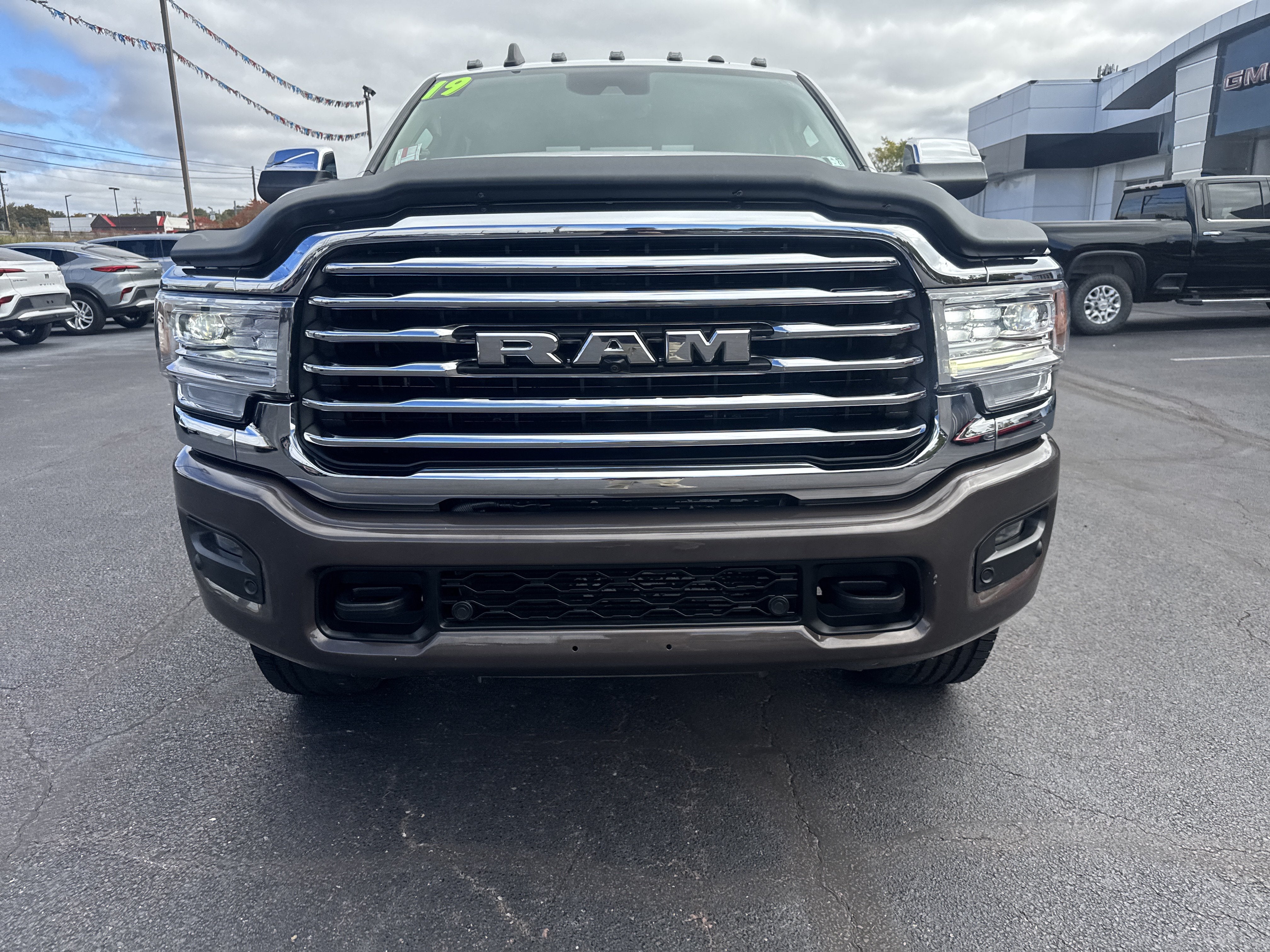 2019 RAM 3500 Longhorn Crew Cab 4x4 8' Box