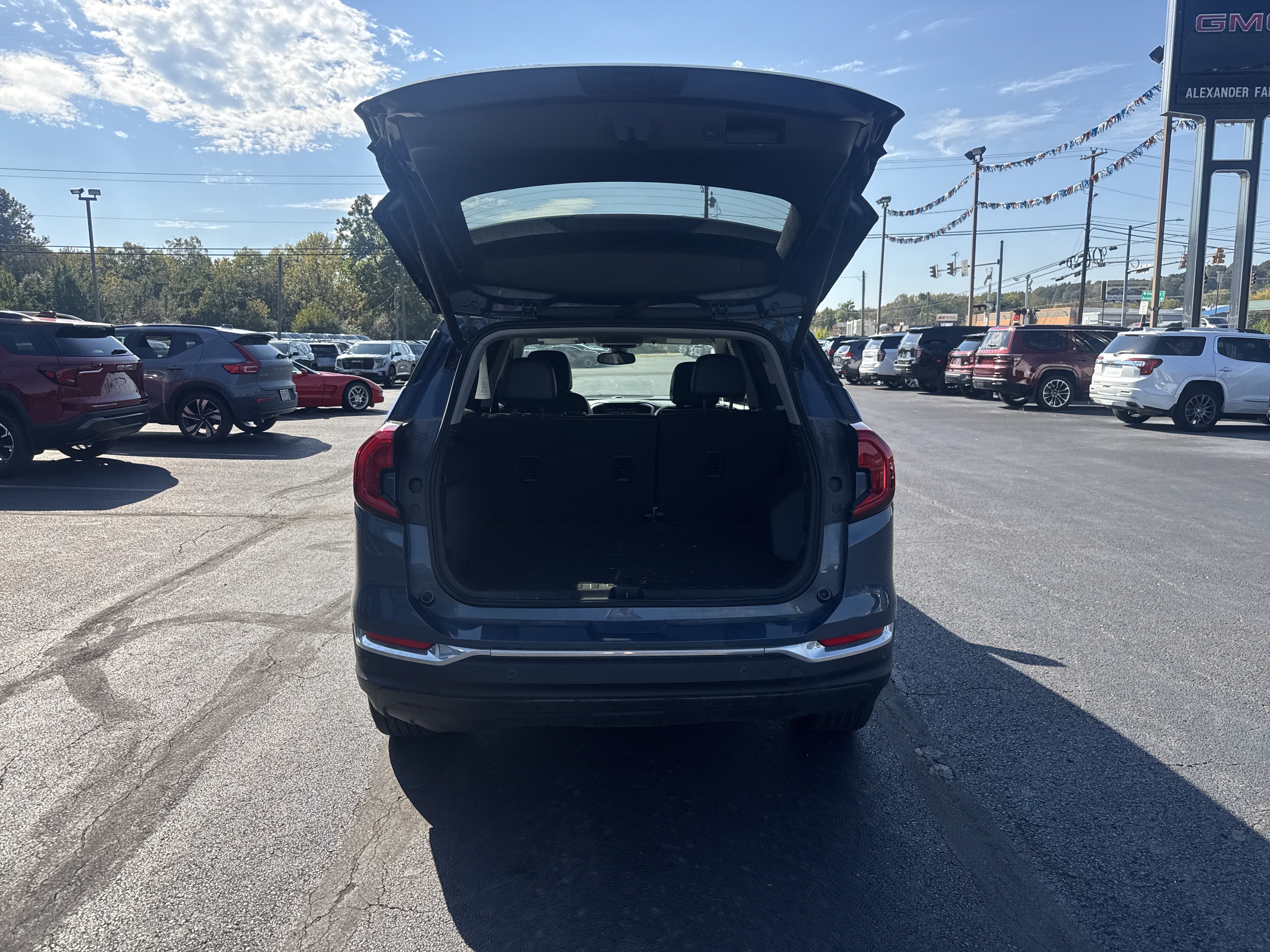 2024 GMC Terrain SLT