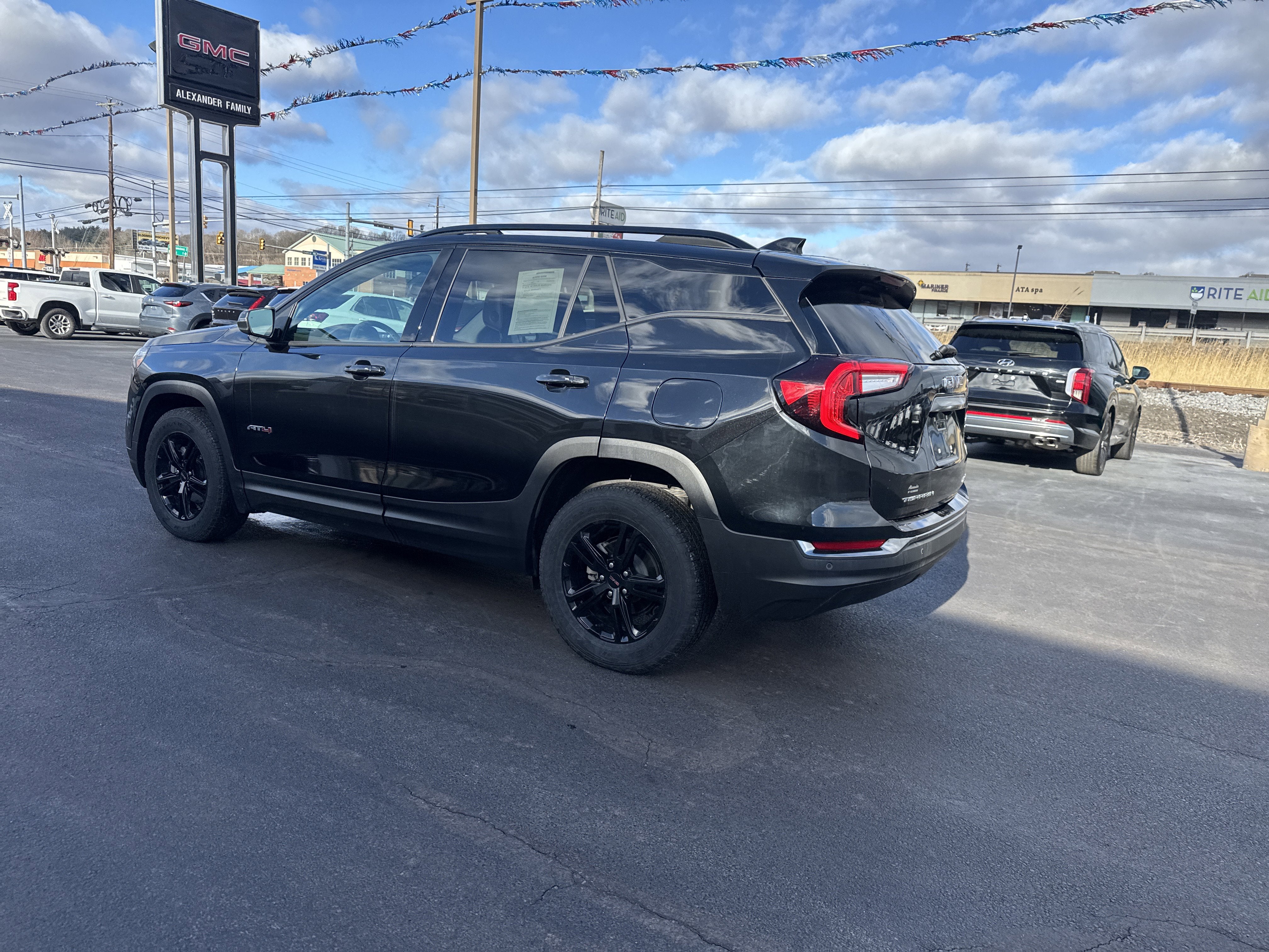 2024 GMC Terrain AT4