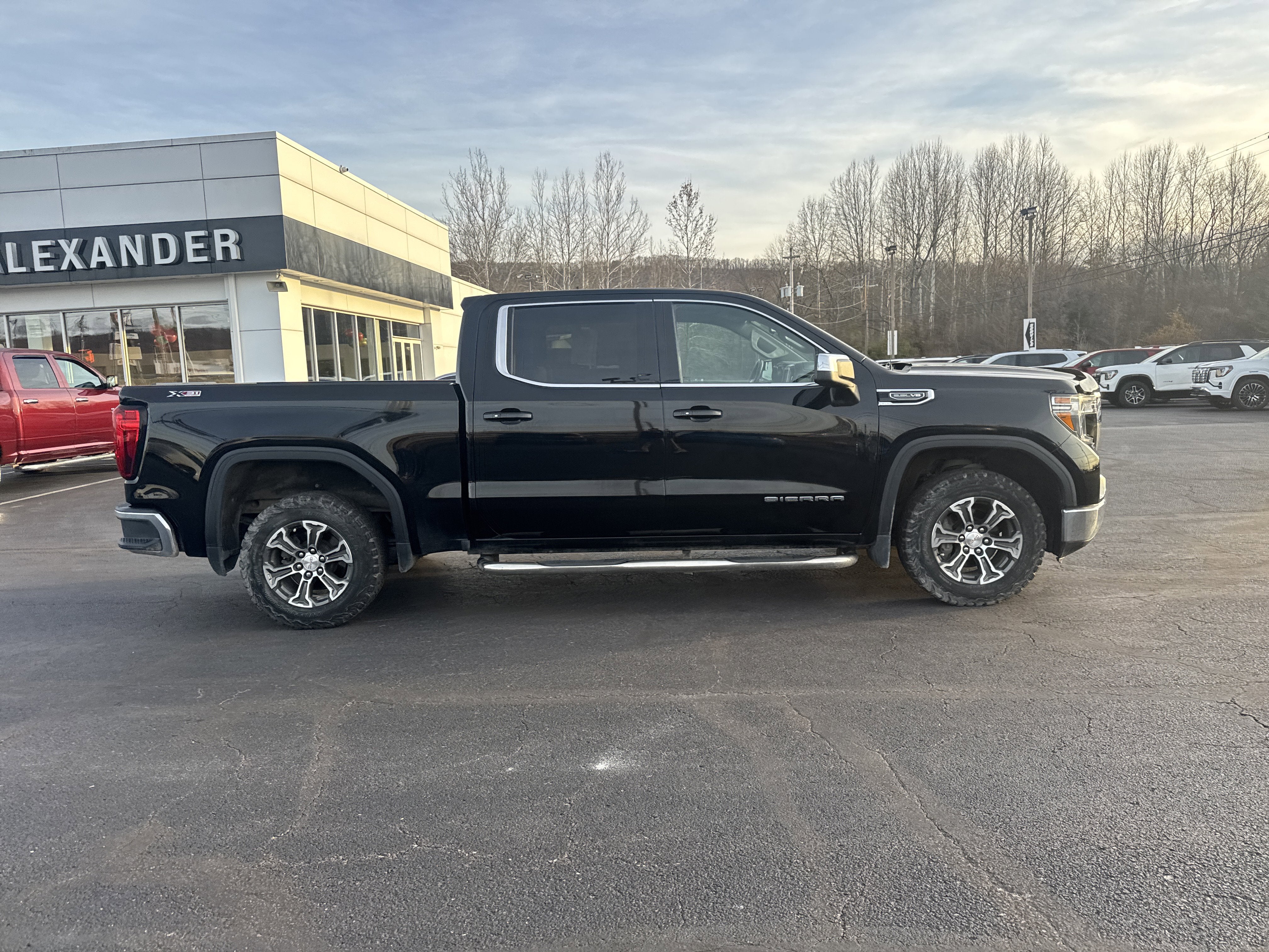 2019 GMC Sierra 1500 SLE