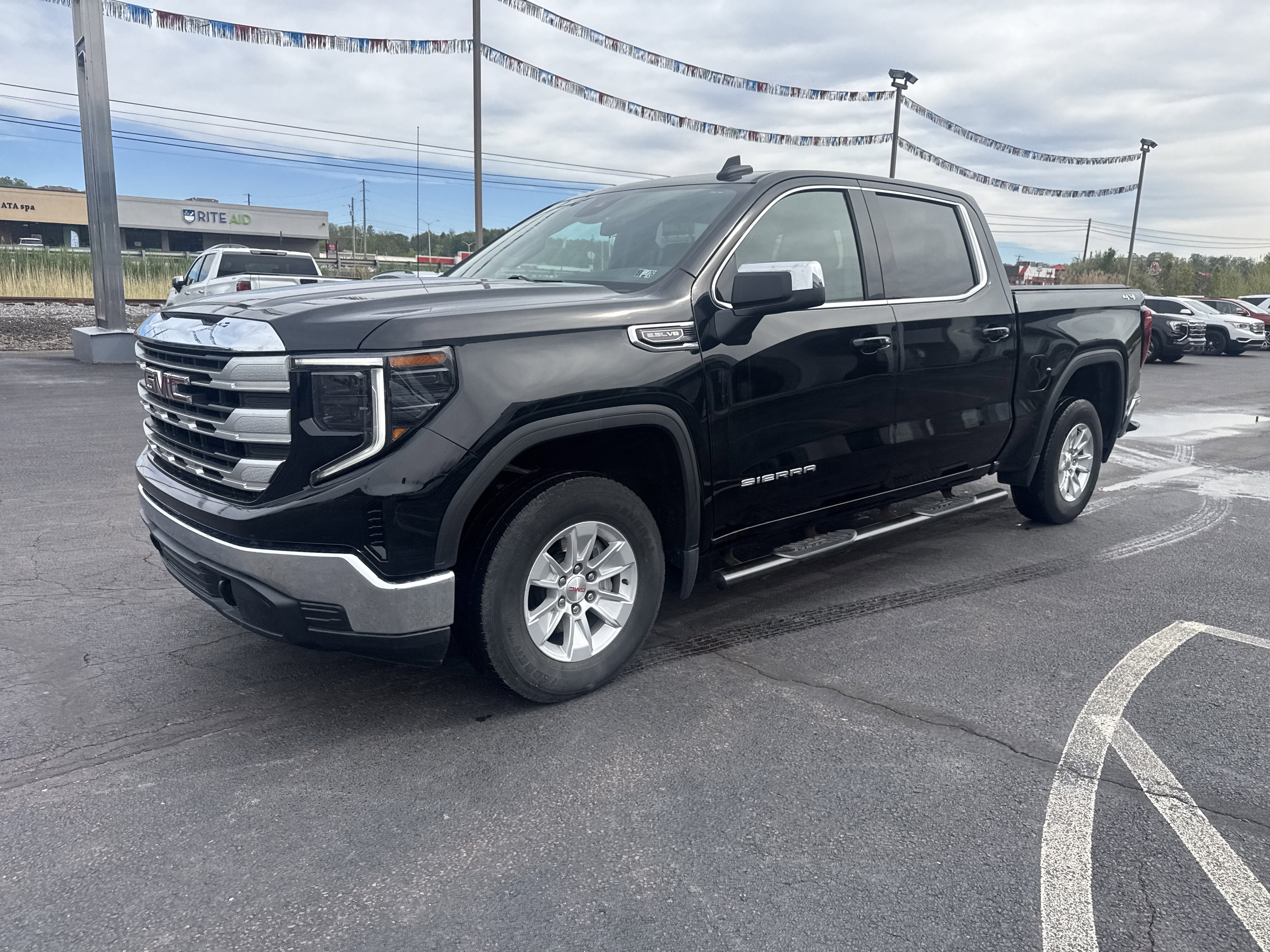 2022 GMC Sierra 1500 SLE