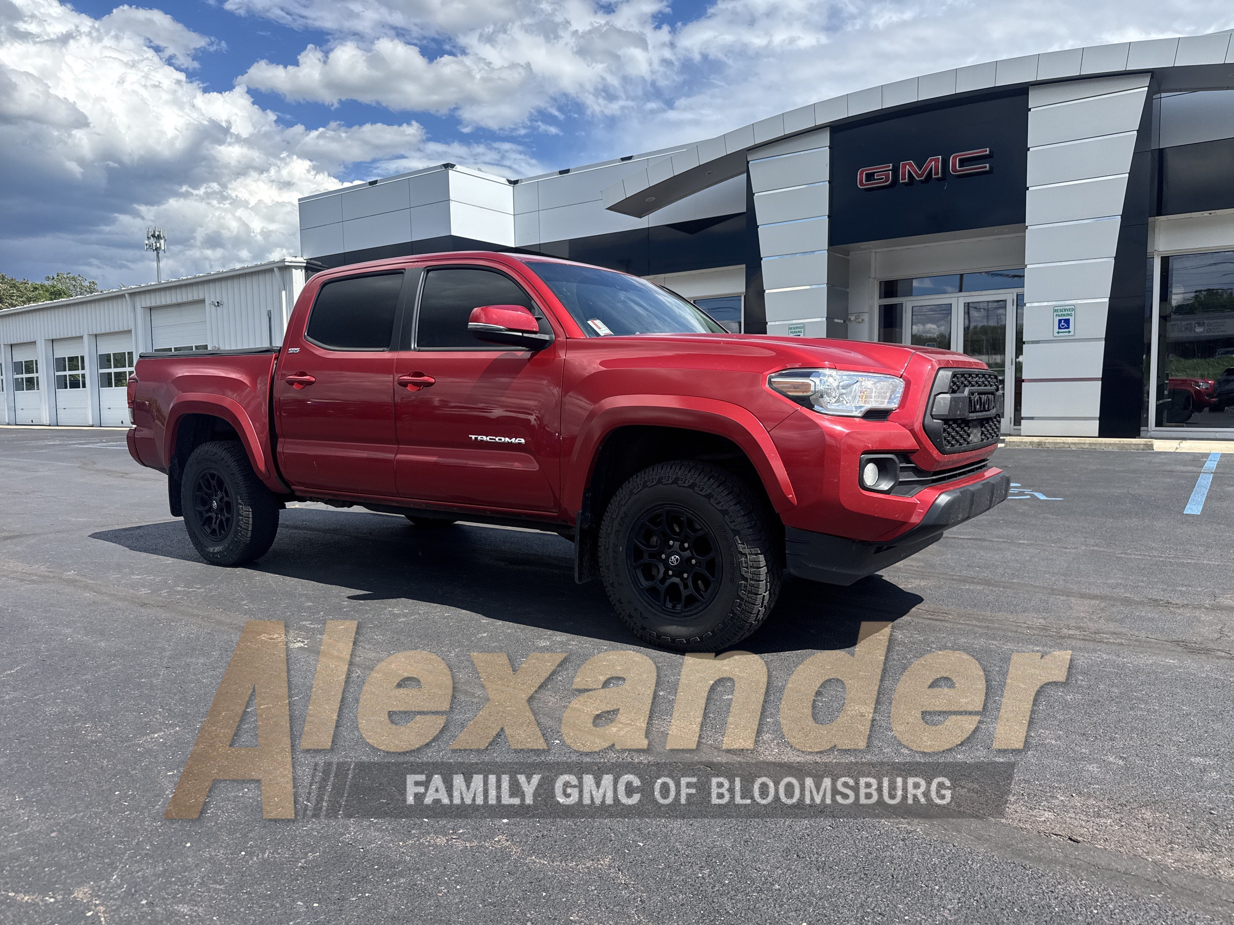 2022 Toyota Tacoma 4WD SR