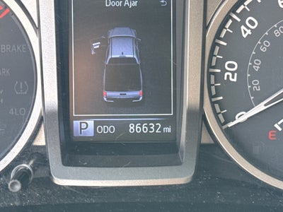 2022 Toyota Tacoma 4WD SR