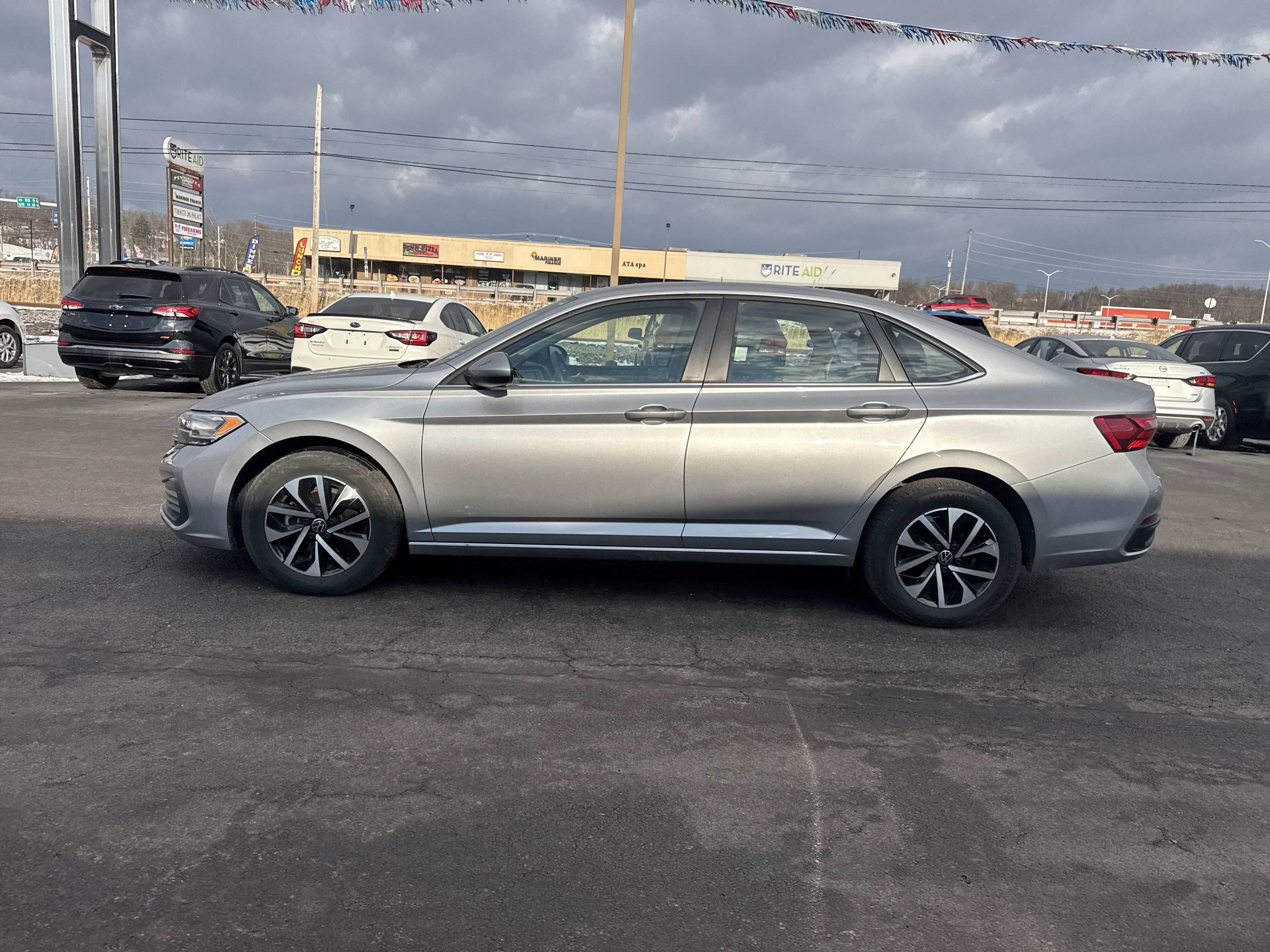 2024 Volkswagen Jetta S