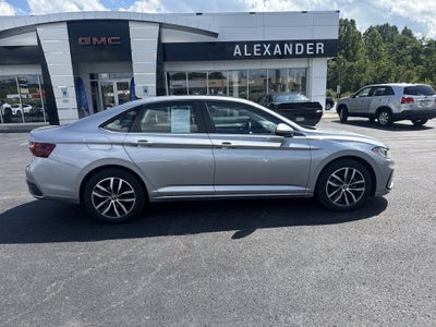 2025 Volkswagen Jetta SE