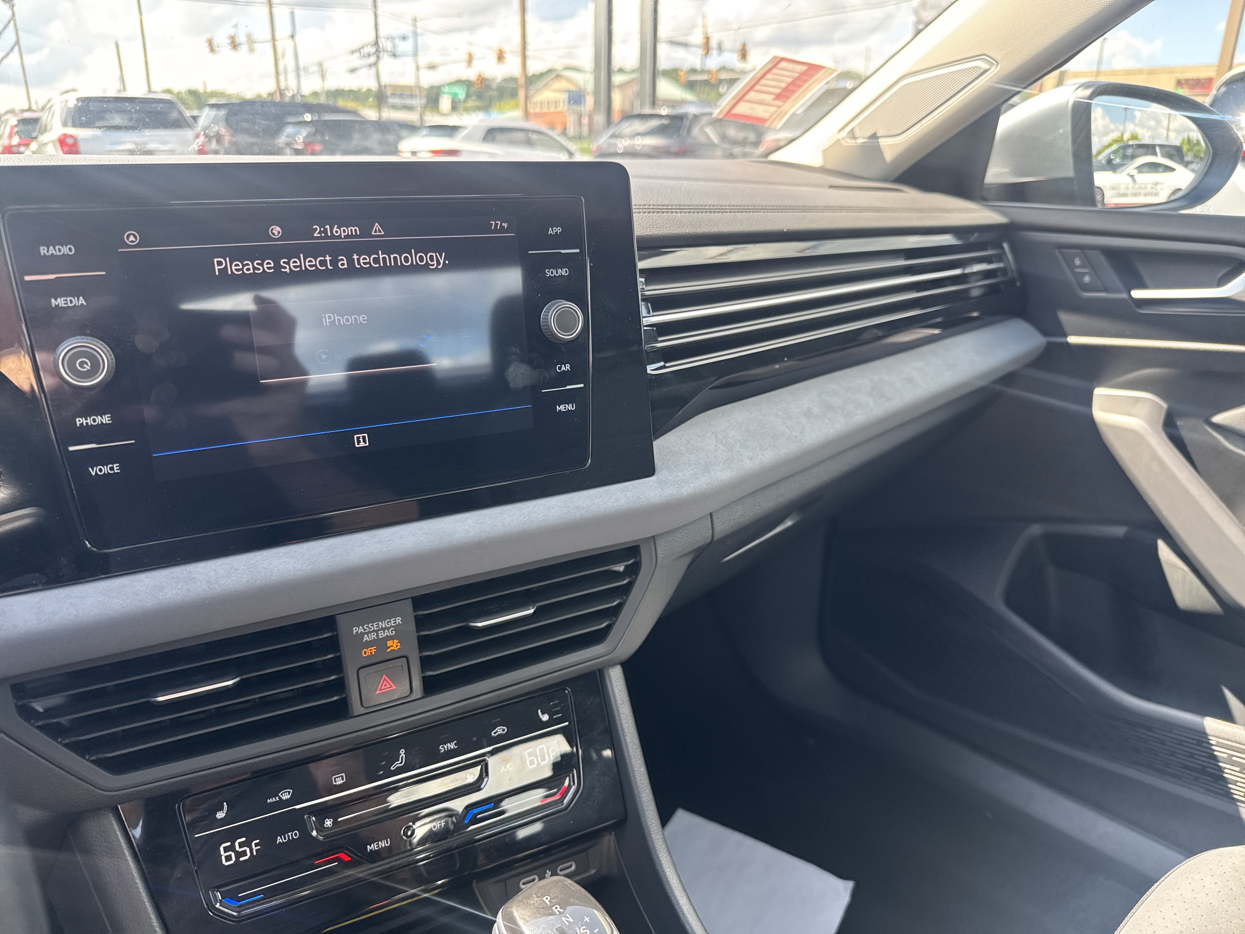 2025 Volkswagen Jetta SE