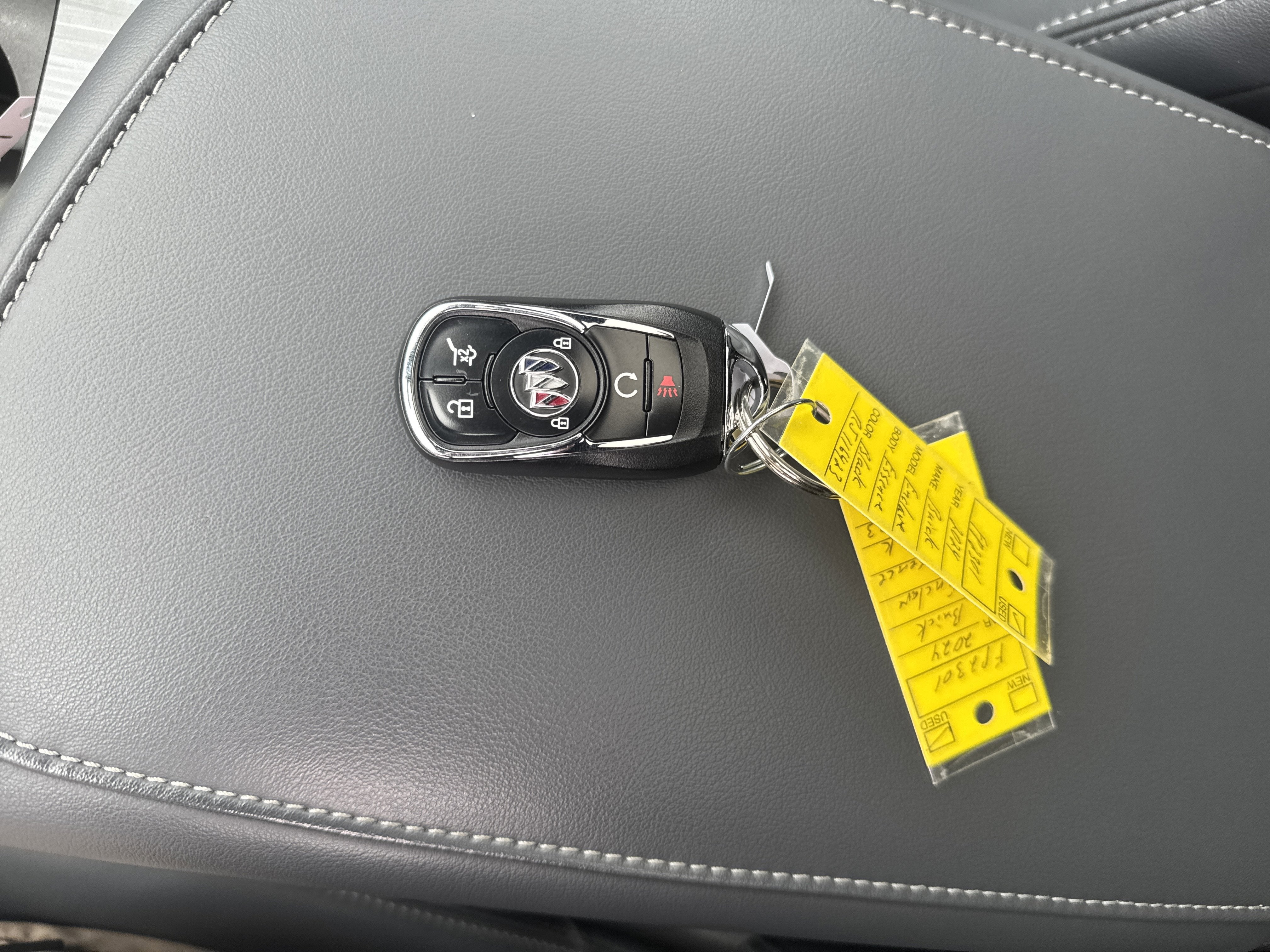 2024 Buick Enclave Essence