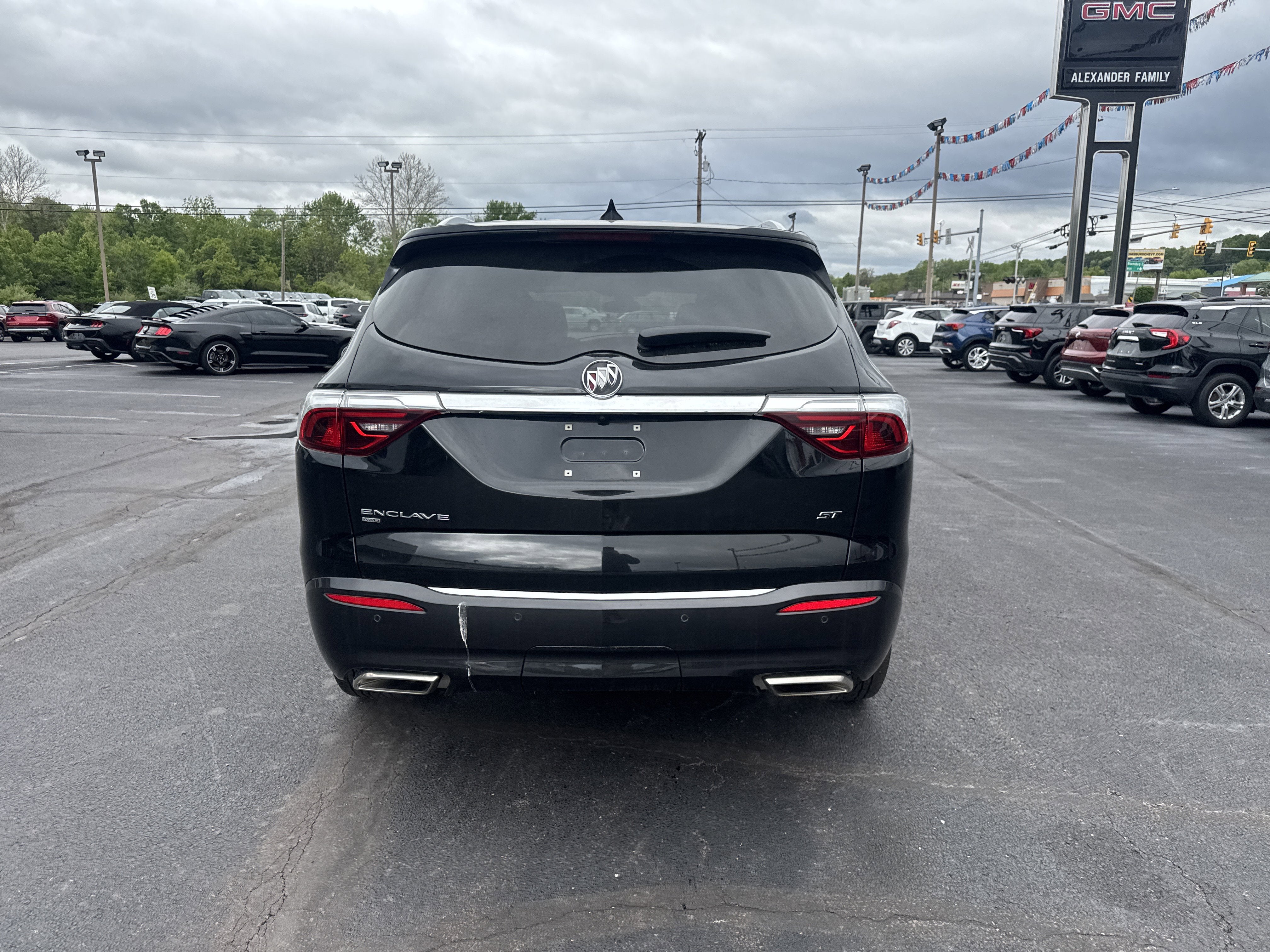 2024 Buick Enclave Essence