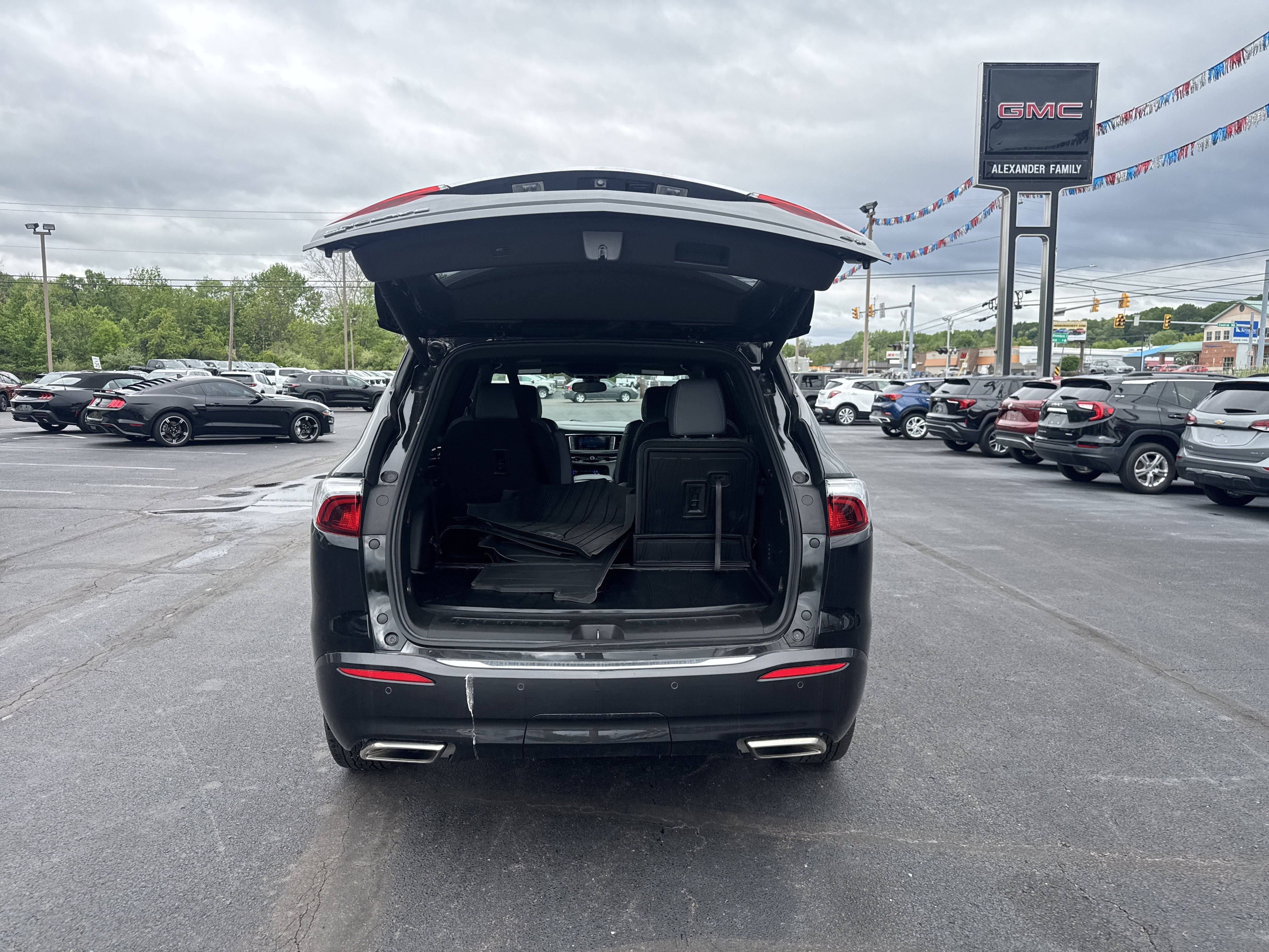 2024 Buick Enclave Essence