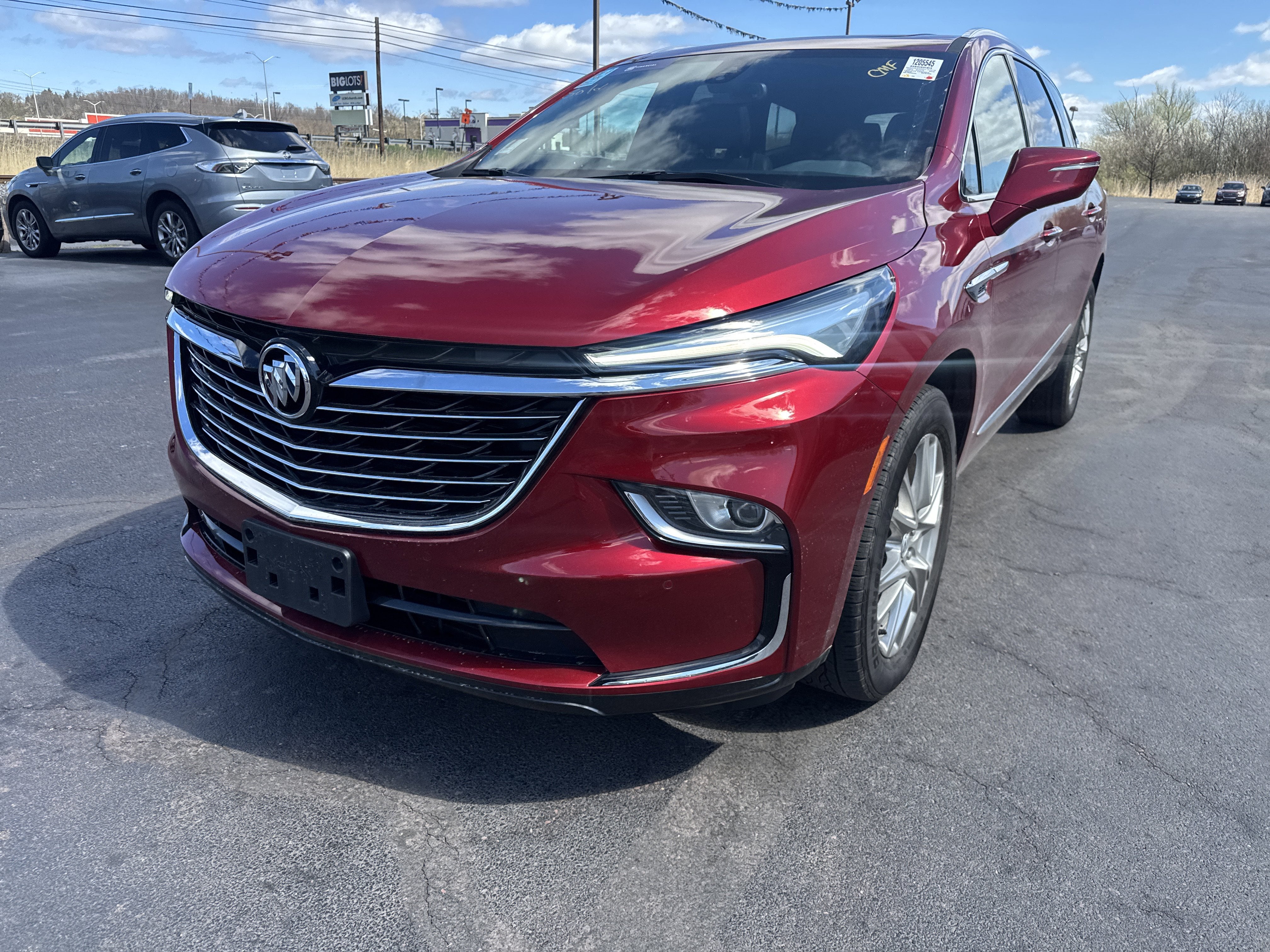 2023 Buick Enclave Essence