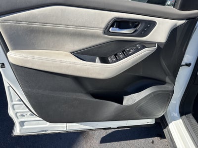 2023 Nissan Rogue SL Intelligent AWD