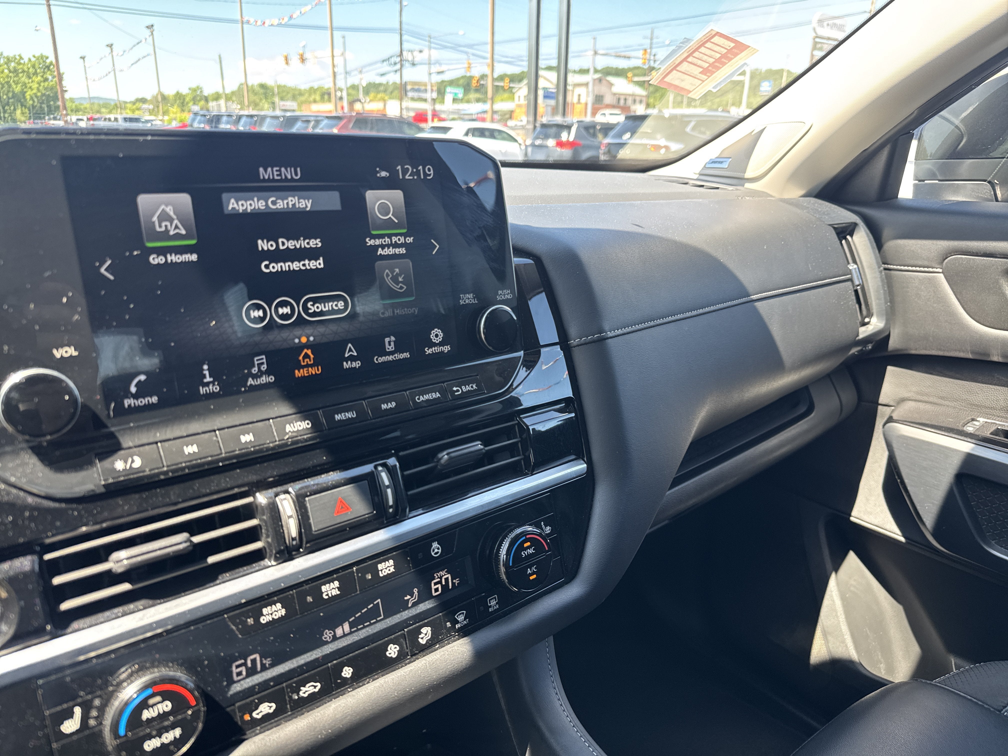 2023 Nissan Pathfinder SL 4WD