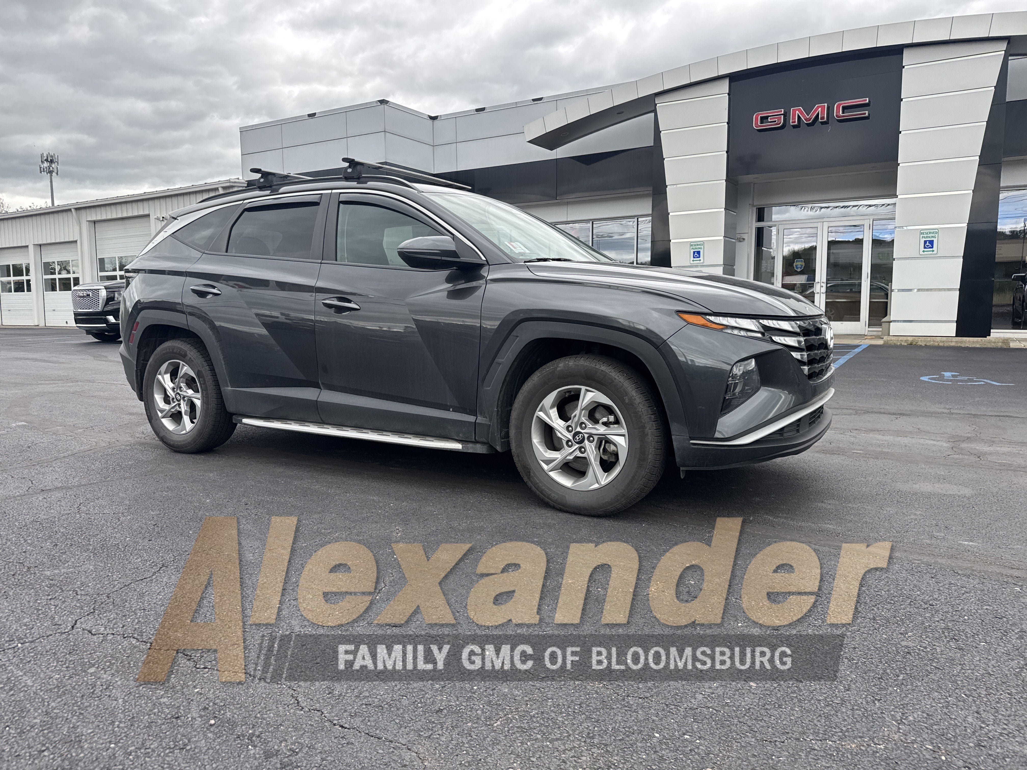 2022 Hyundai TUCSON SEL