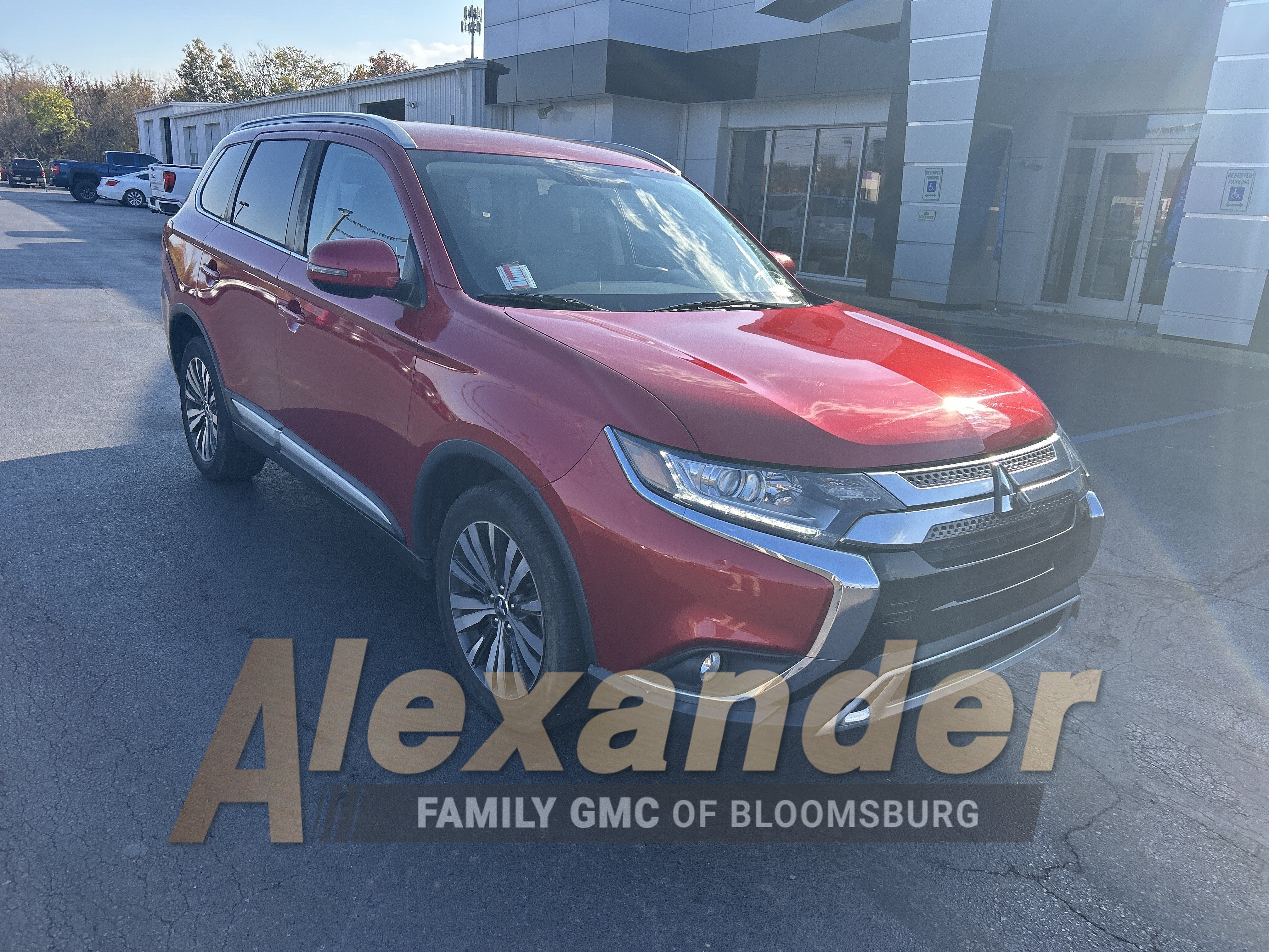 2019 Mitsubishi Outlander ES