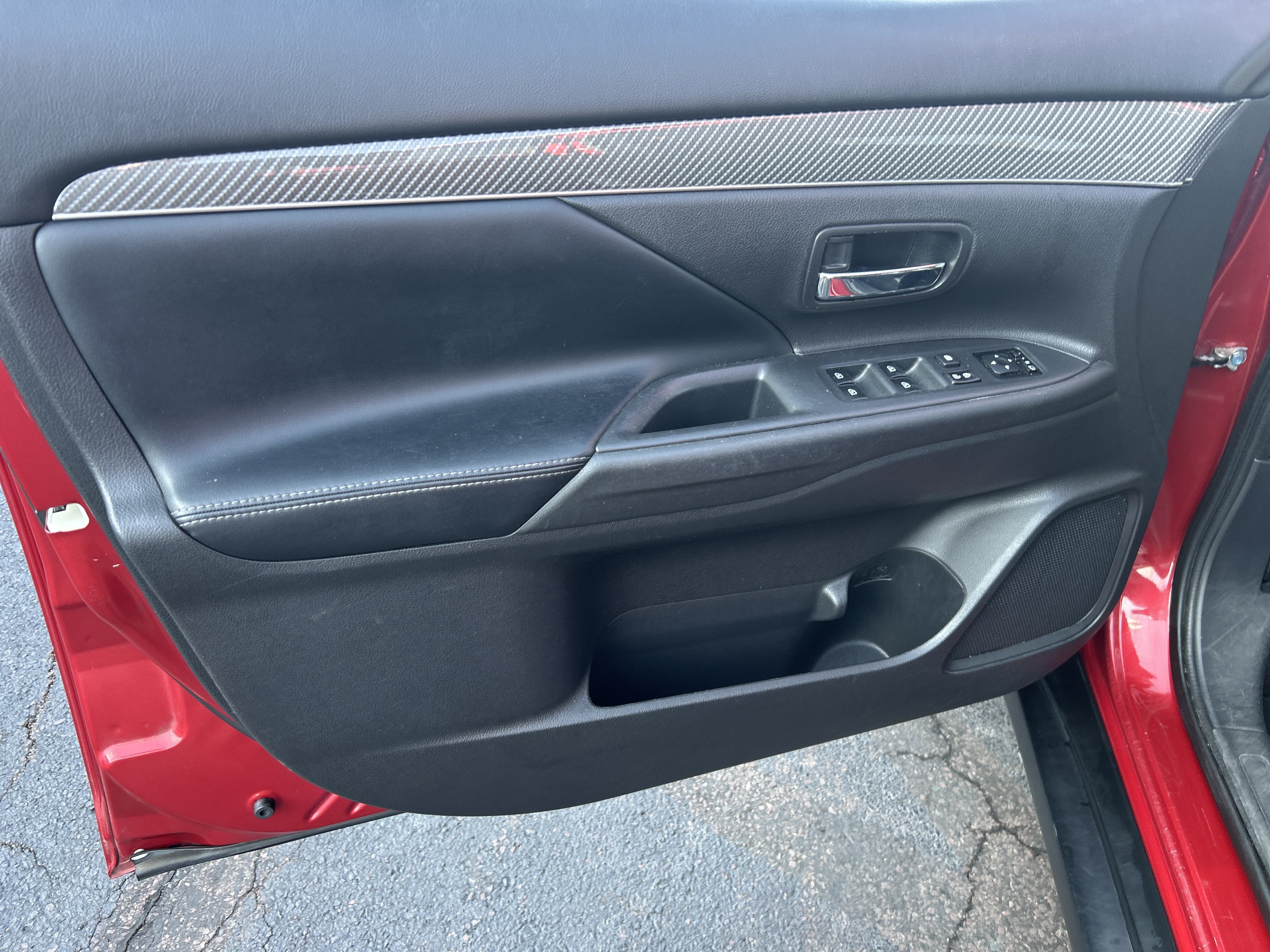 2019 Mitsubishi Outlander ES