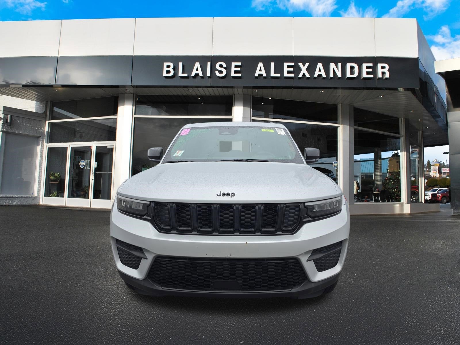 2024 Jeep Grand Cherokee Altitude