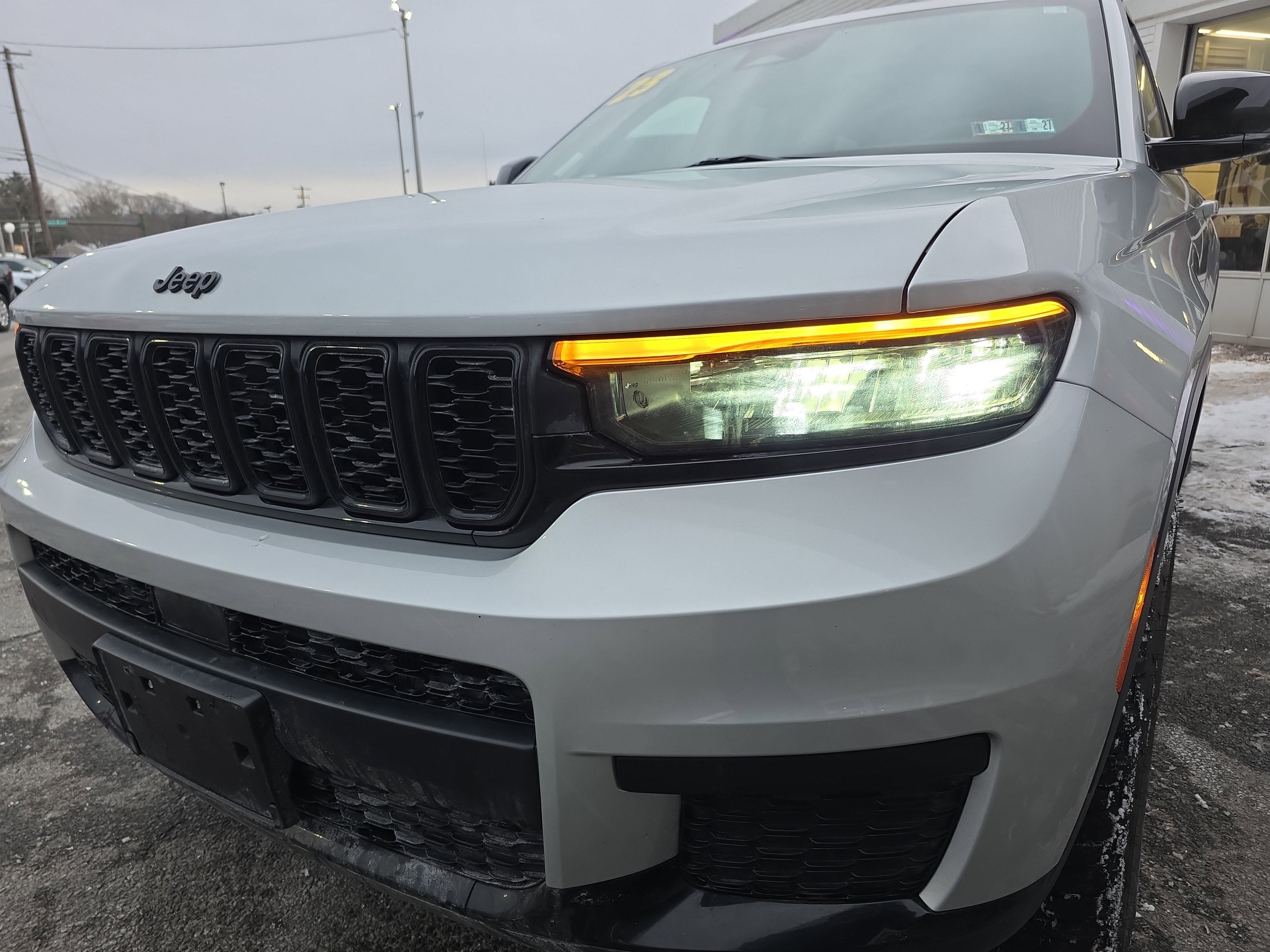 2023 Jeep Grand Cherokee L Altitude