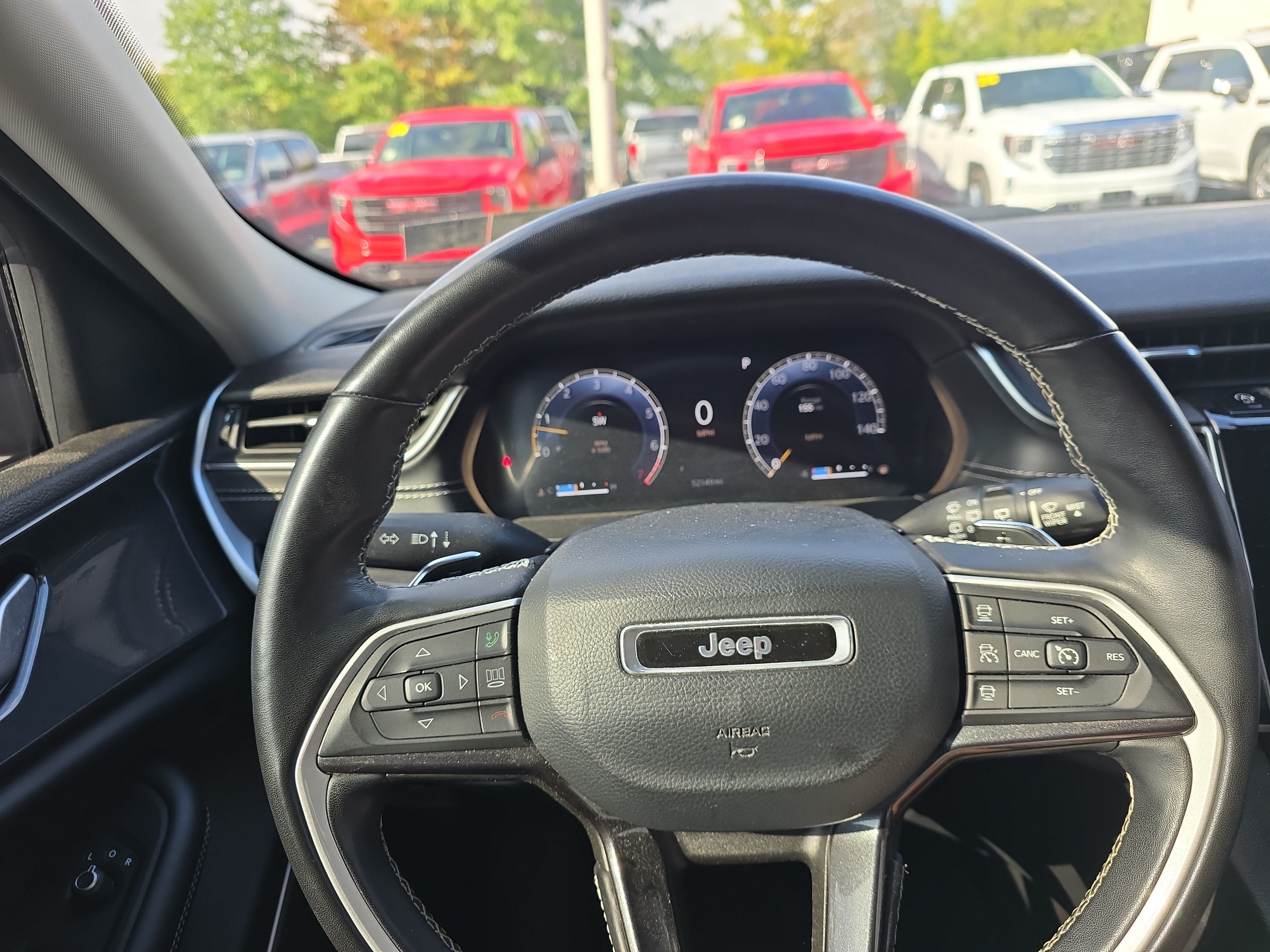 2022 Jeep Grand Cherokee L Laredo