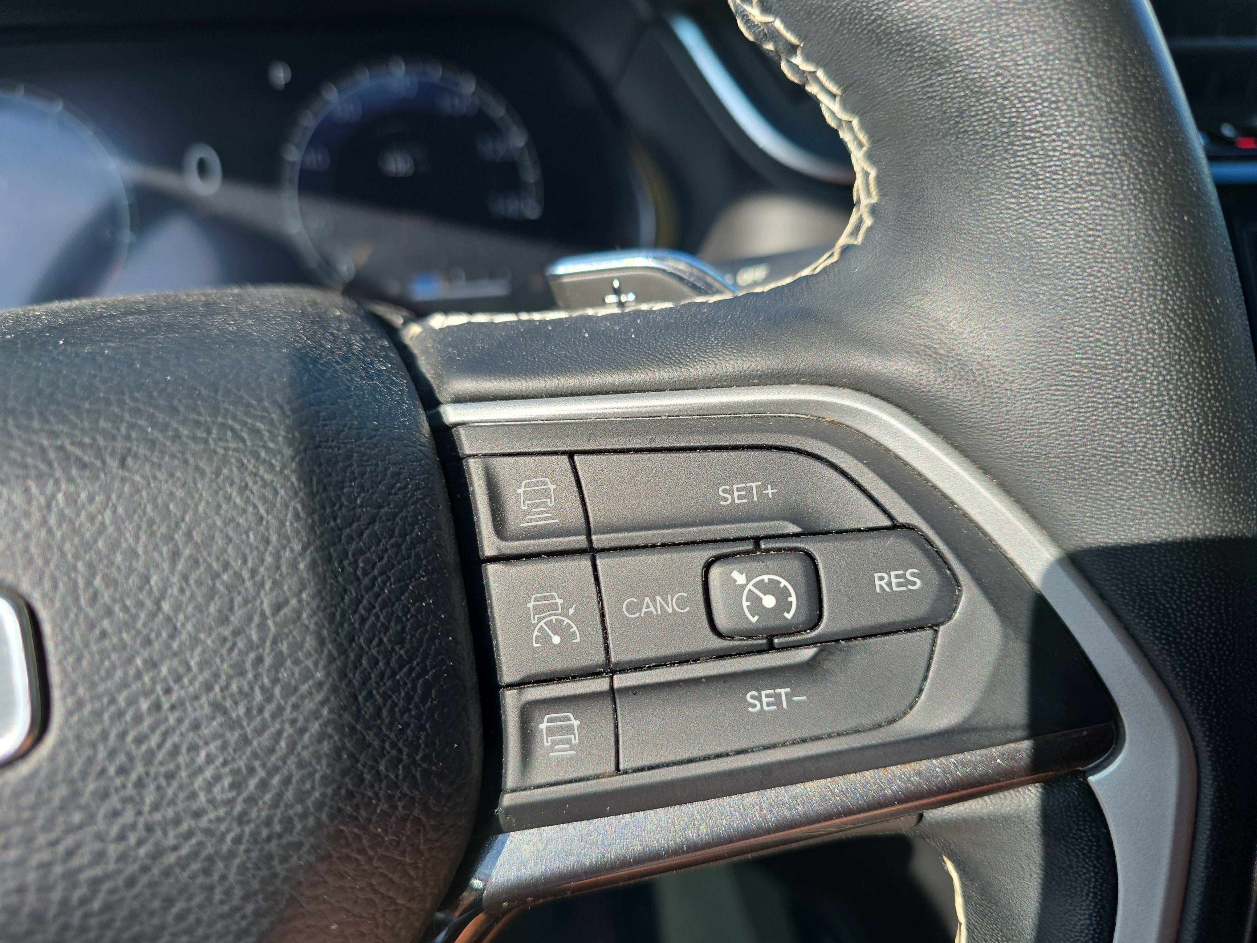 2022 Jeep Grand Cherokee L Laredo